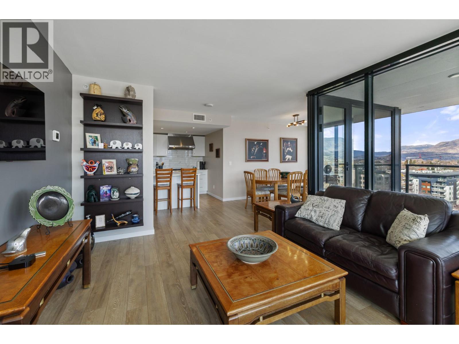 485 Groves Avenue Unit# 901