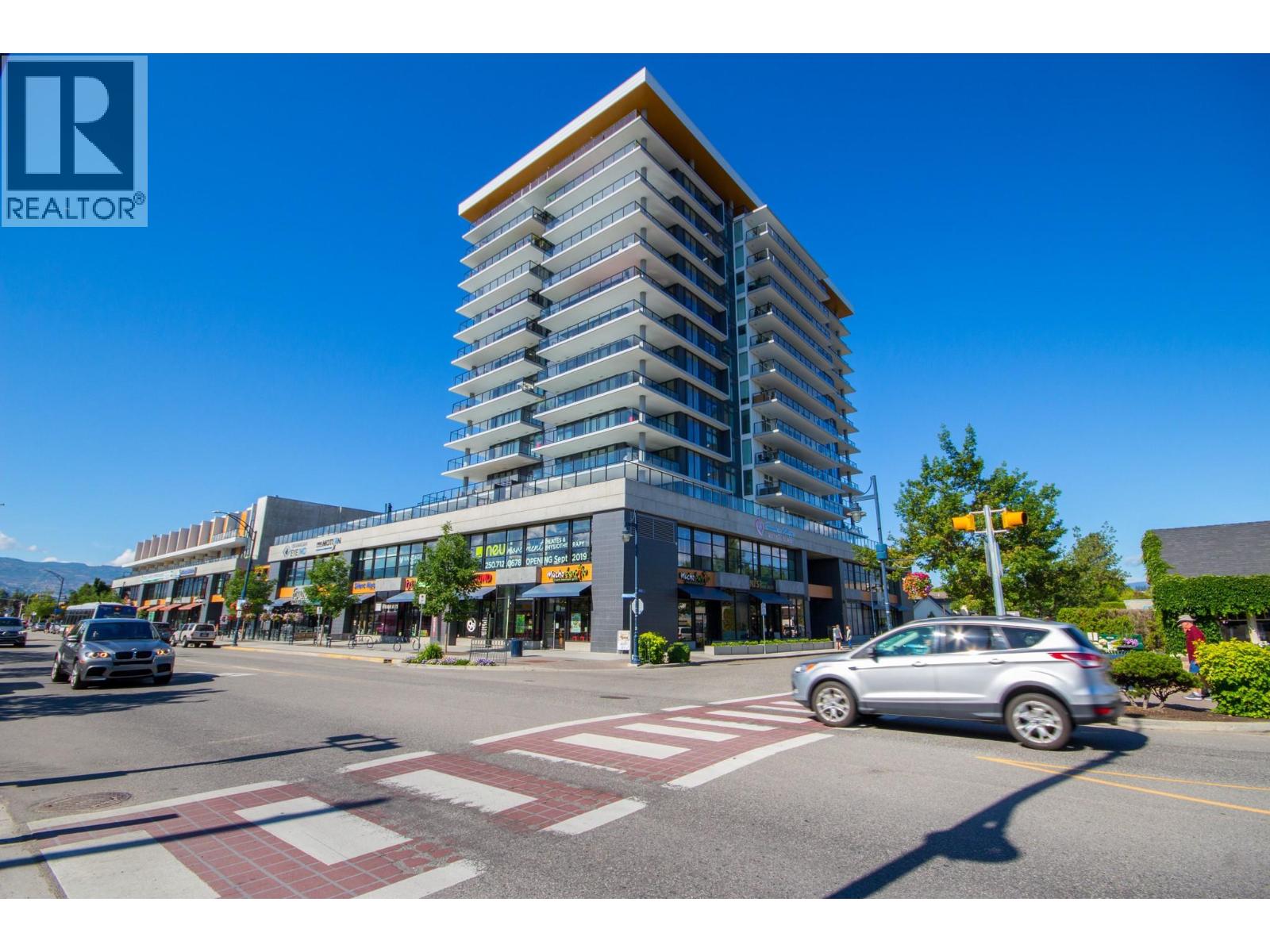 485 Groves Avenue Unit# 901