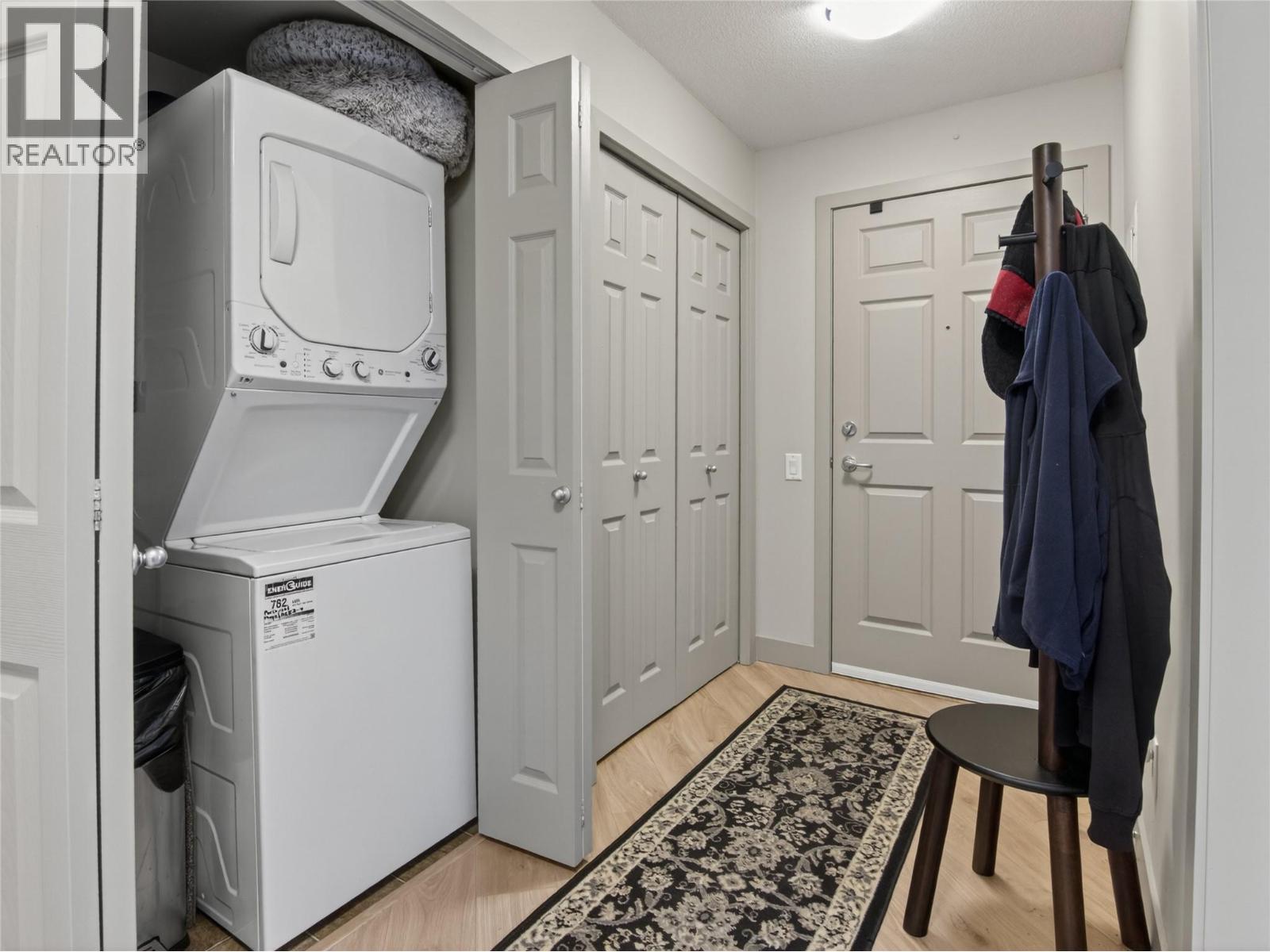 515 Houghton Road Unit# 109