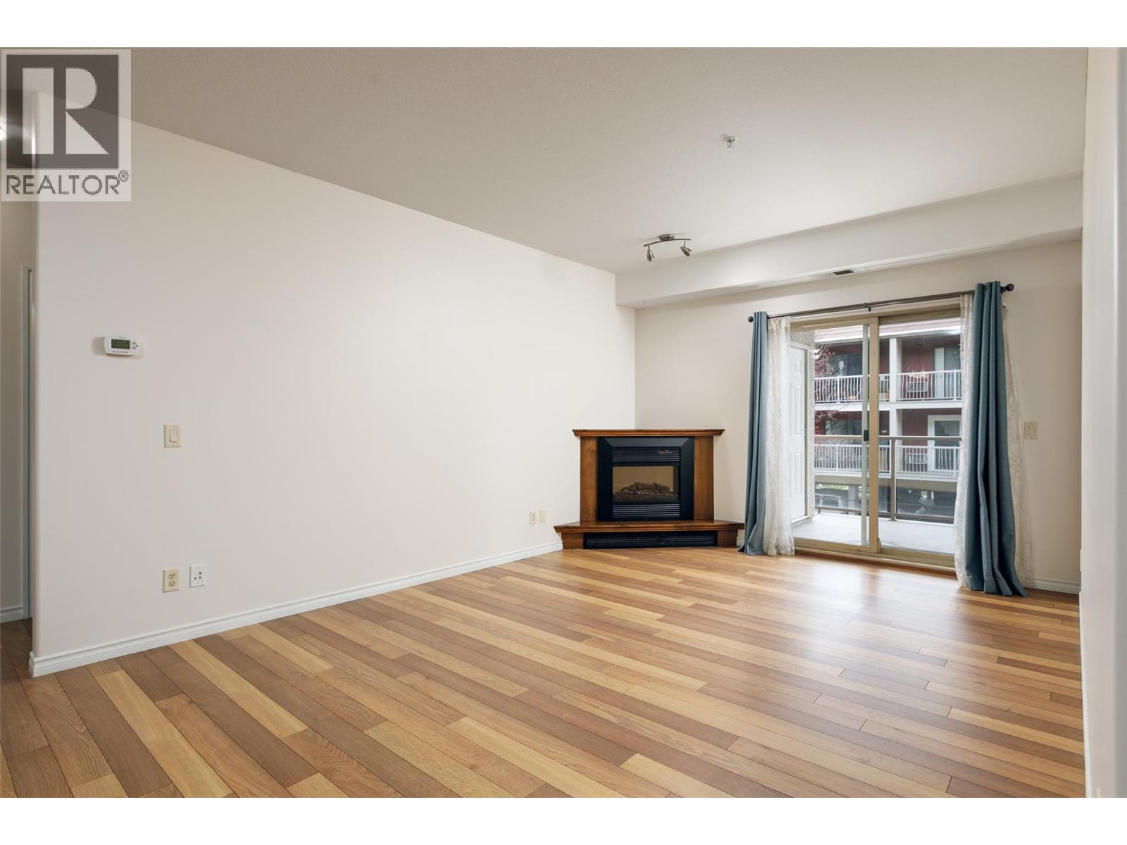1007 Harvey Avenue Unit# 208
