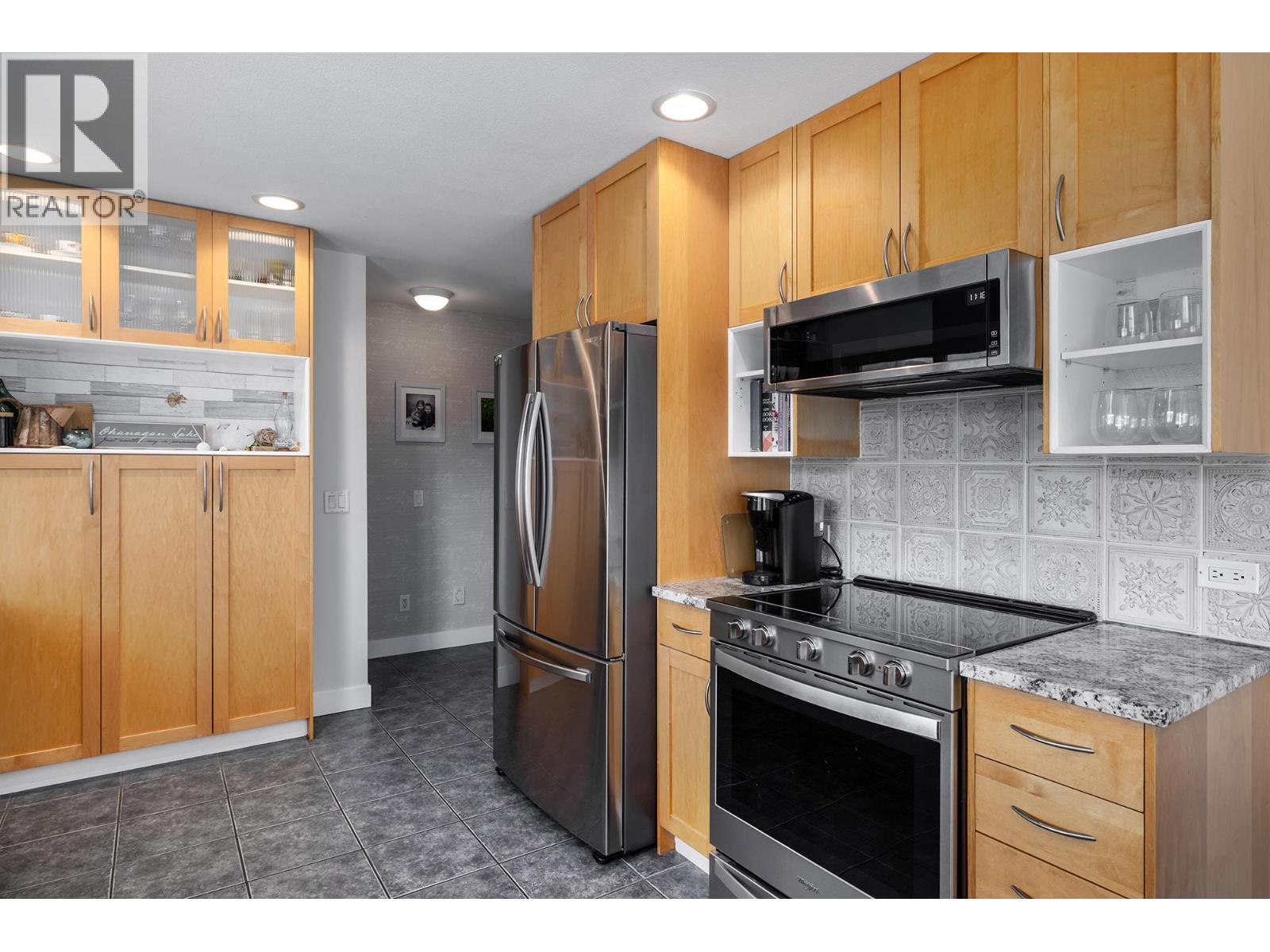 10837 Okanagan Centre Road W
