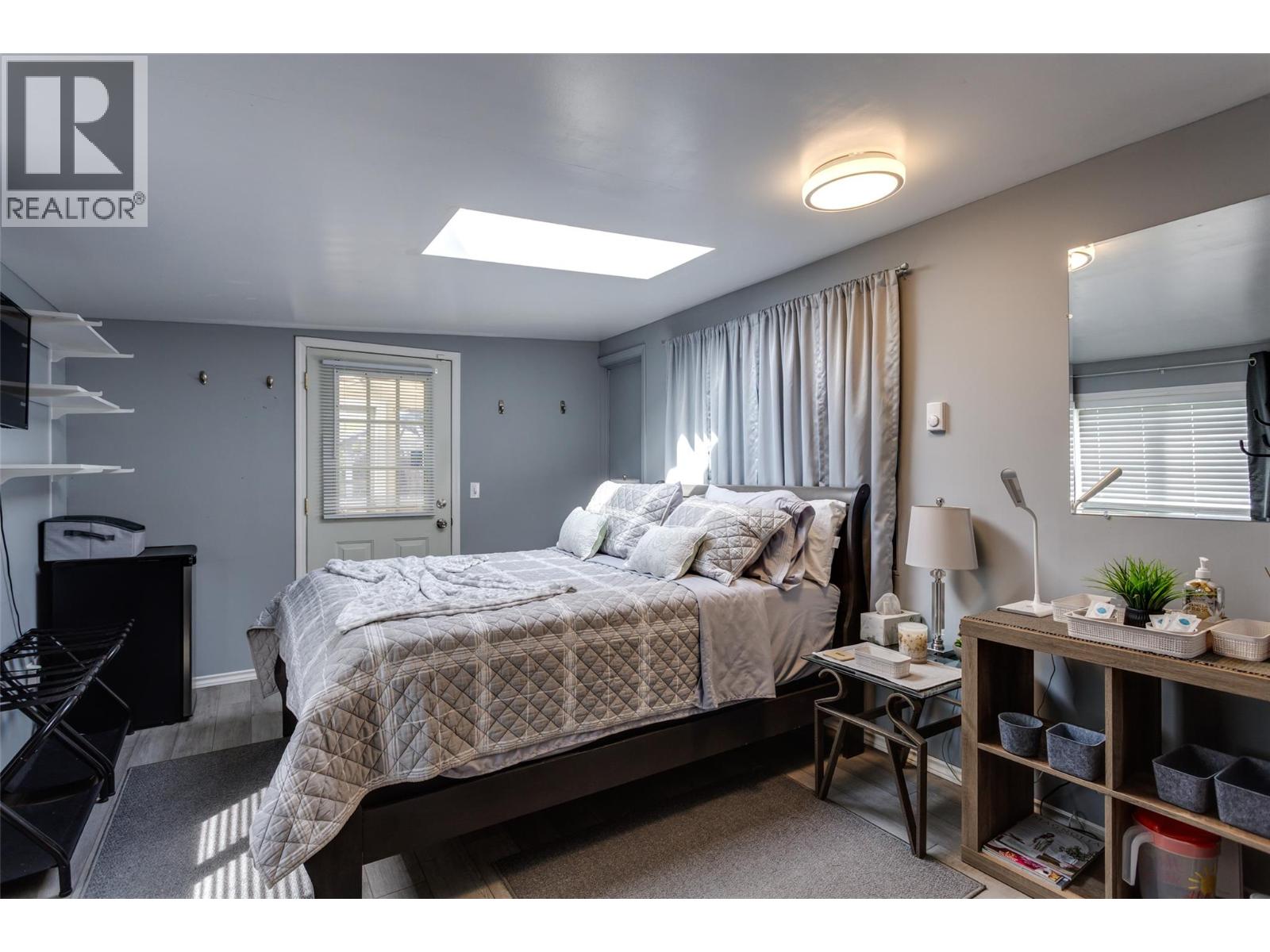 1880 Old Boucherie Road Unit# 159