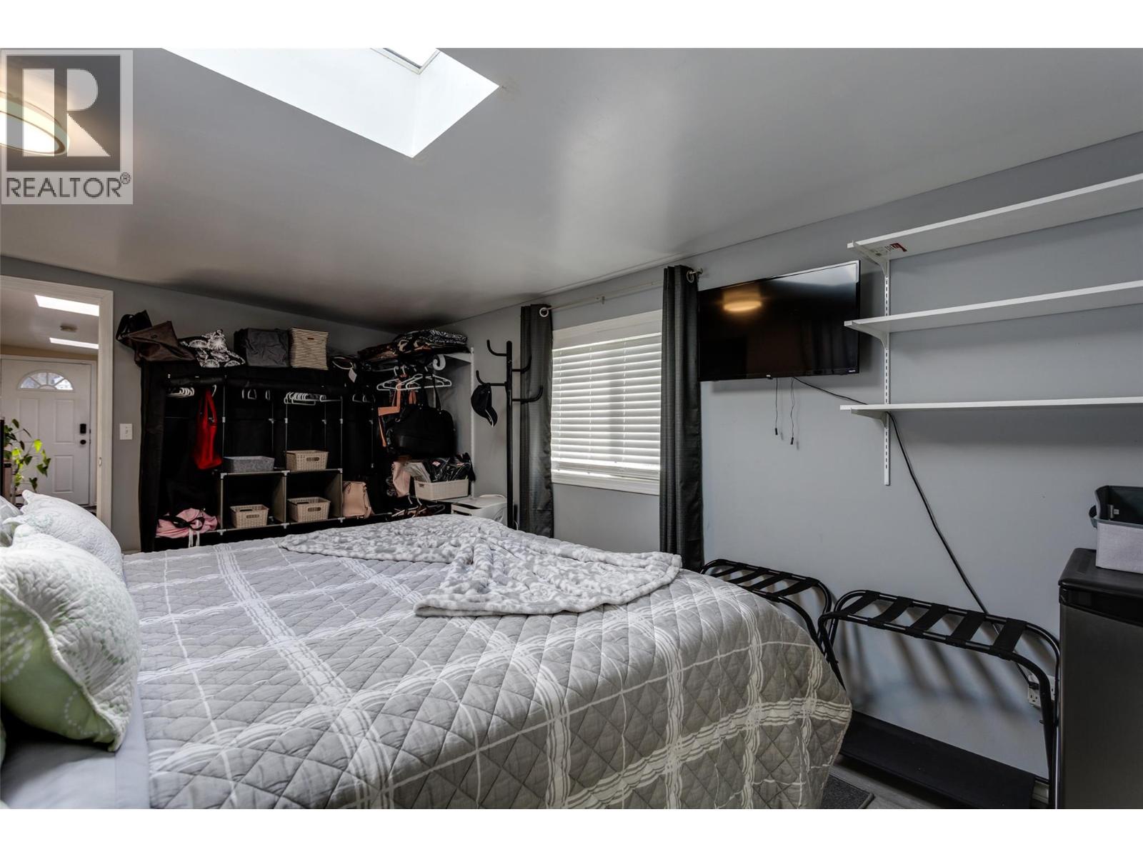 1880 Old Boucherie Road Unit# 159