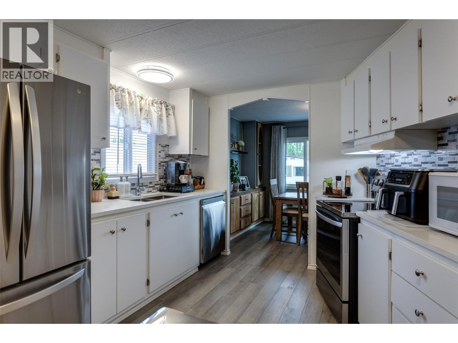 1880 Old Boucherie Road Unit# 159