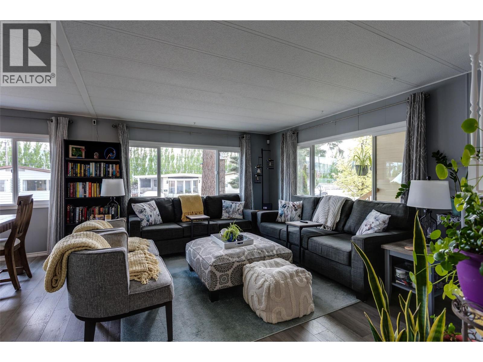 1880 Old Boucherie Road Unit# 159
