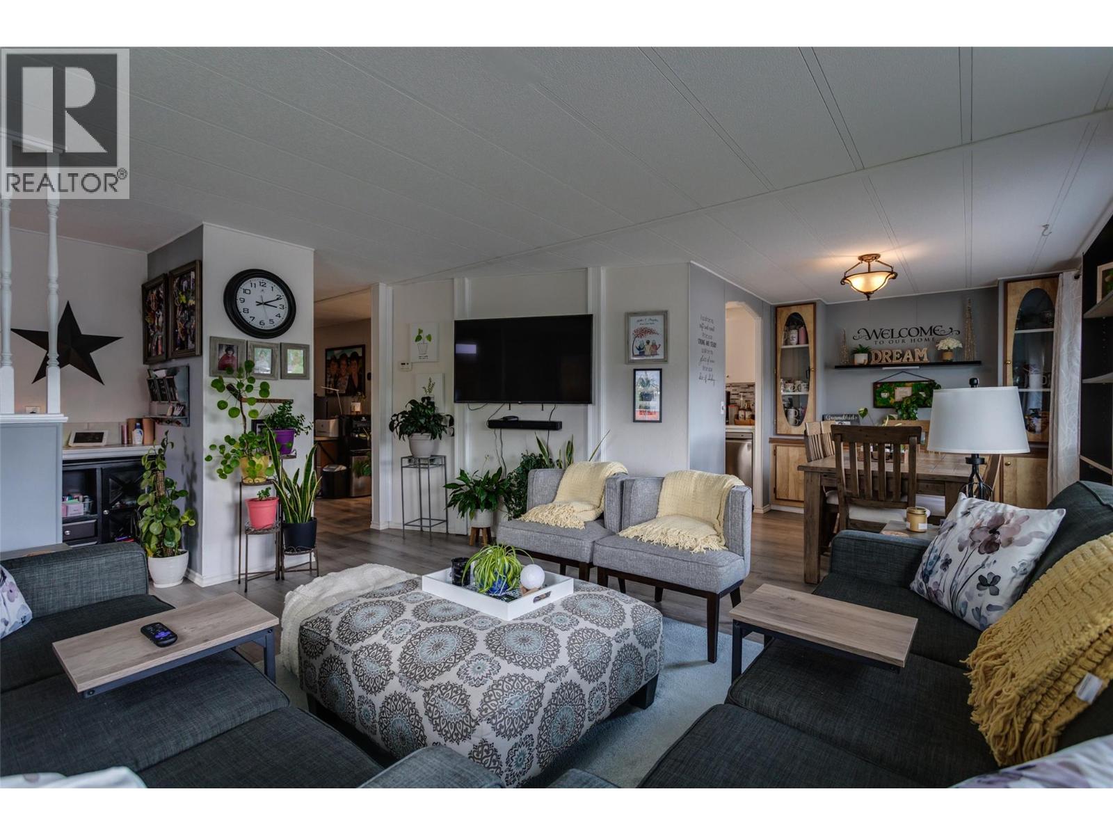 1880 Old Boucherie Road Unit# 159