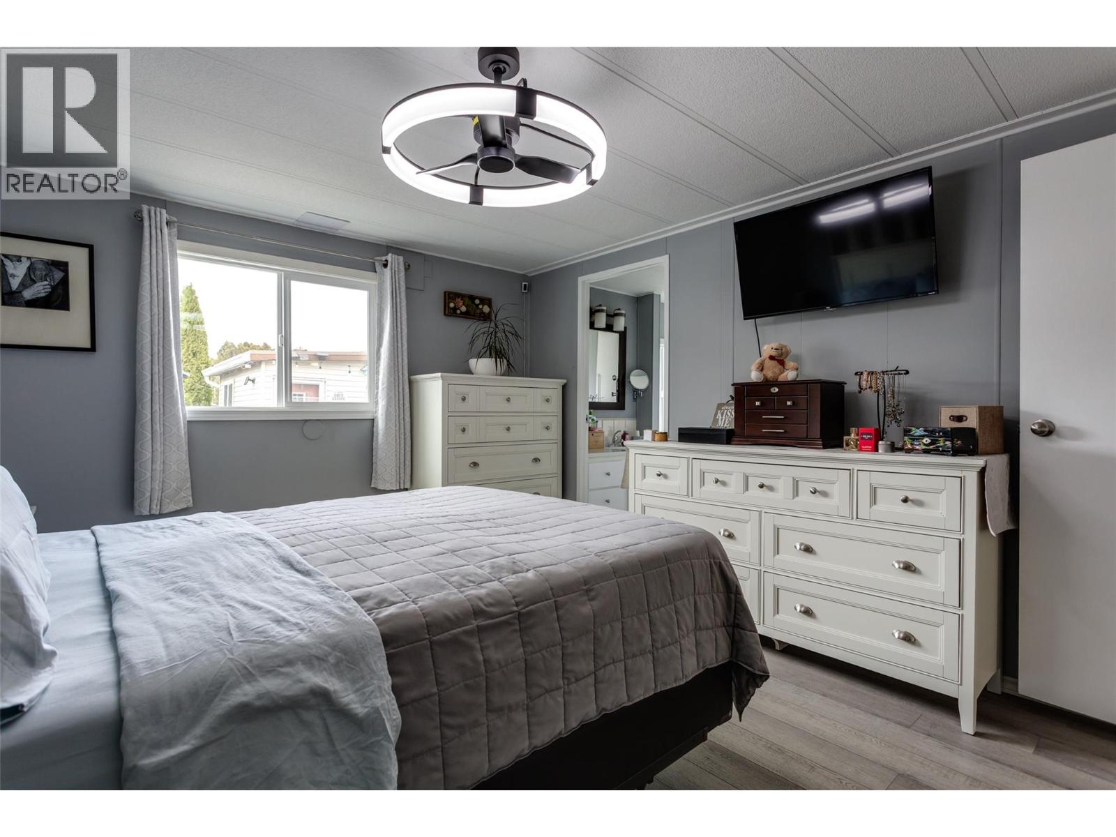 1880 Old Boucherie Road Unit# 159