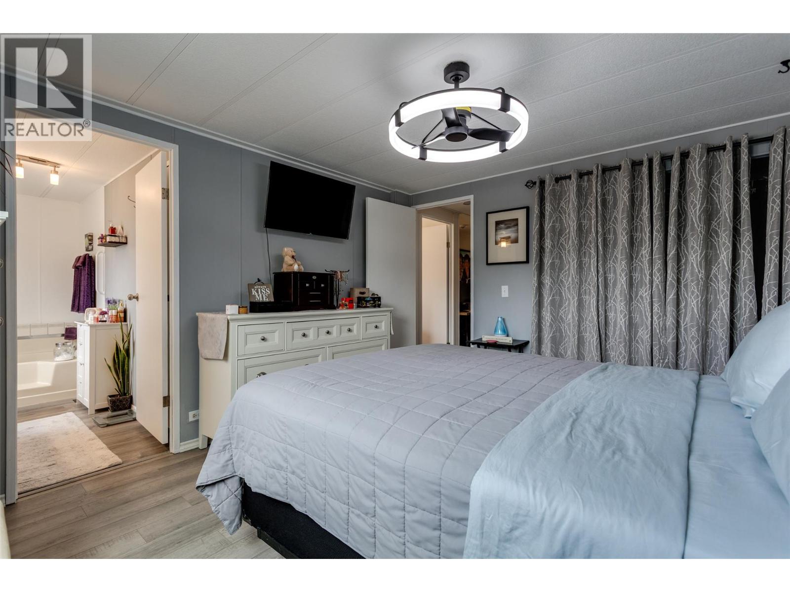 1880 Old Boucherie Road Unit# 159
