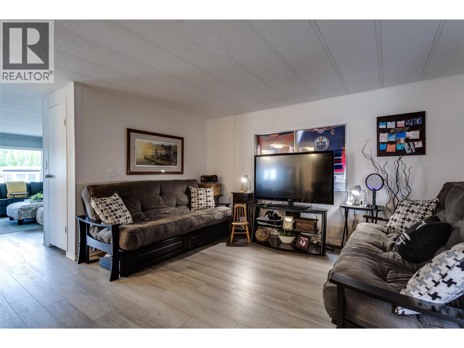 1880 Old Boucherie Road Unit# 159
