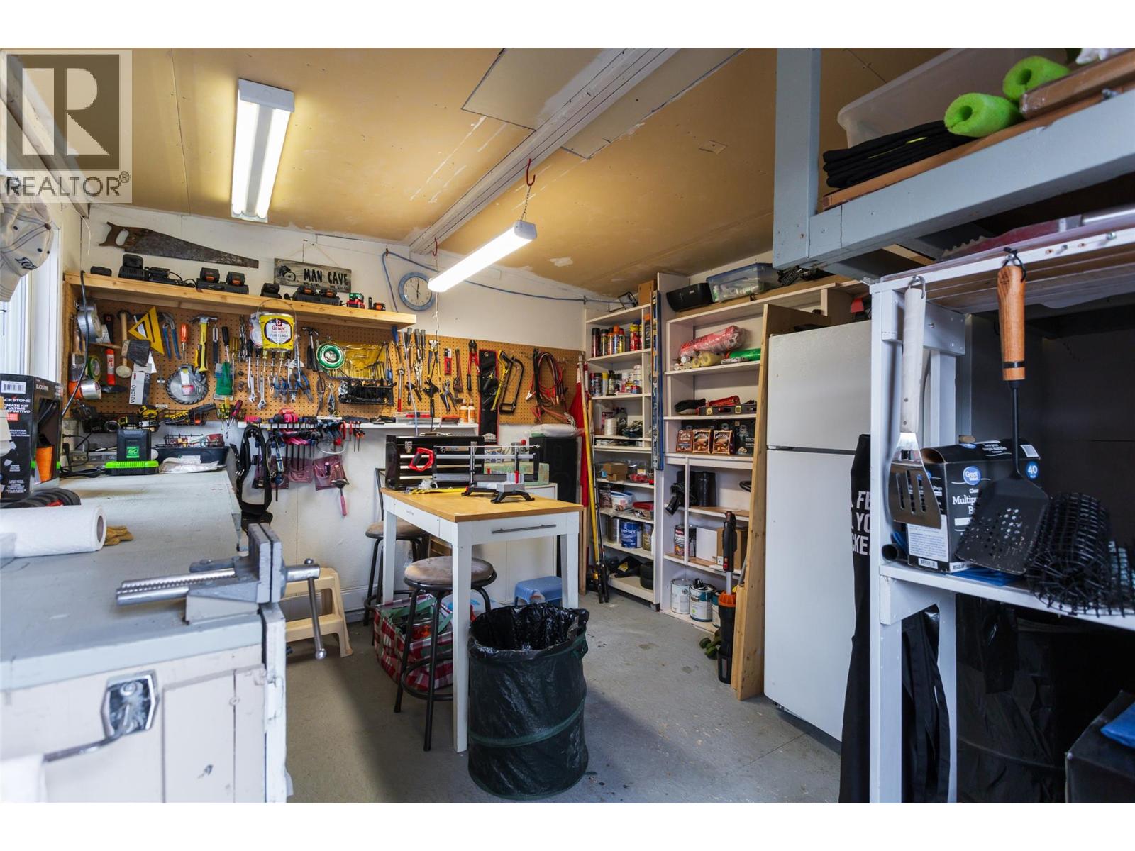 1880 Old Boucherie Road Unit# 159
