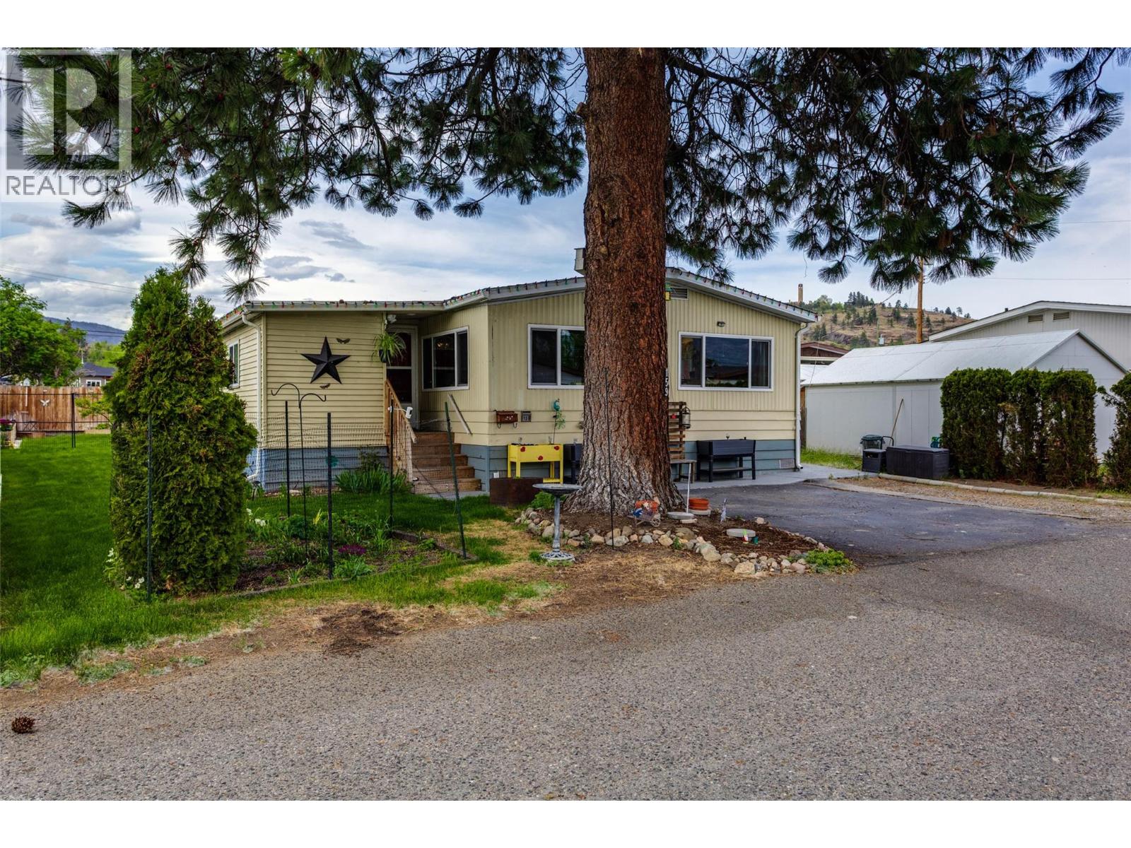 1880 Old Boucherie Road Unit# 159