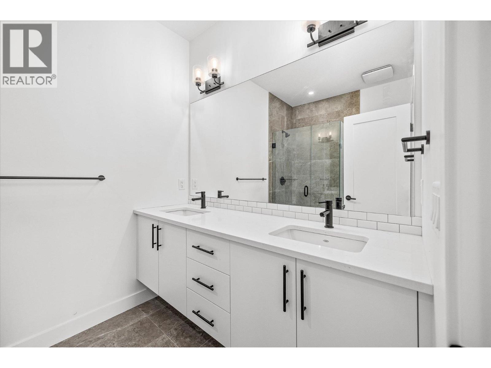 610 Academy Way Unit# 367
