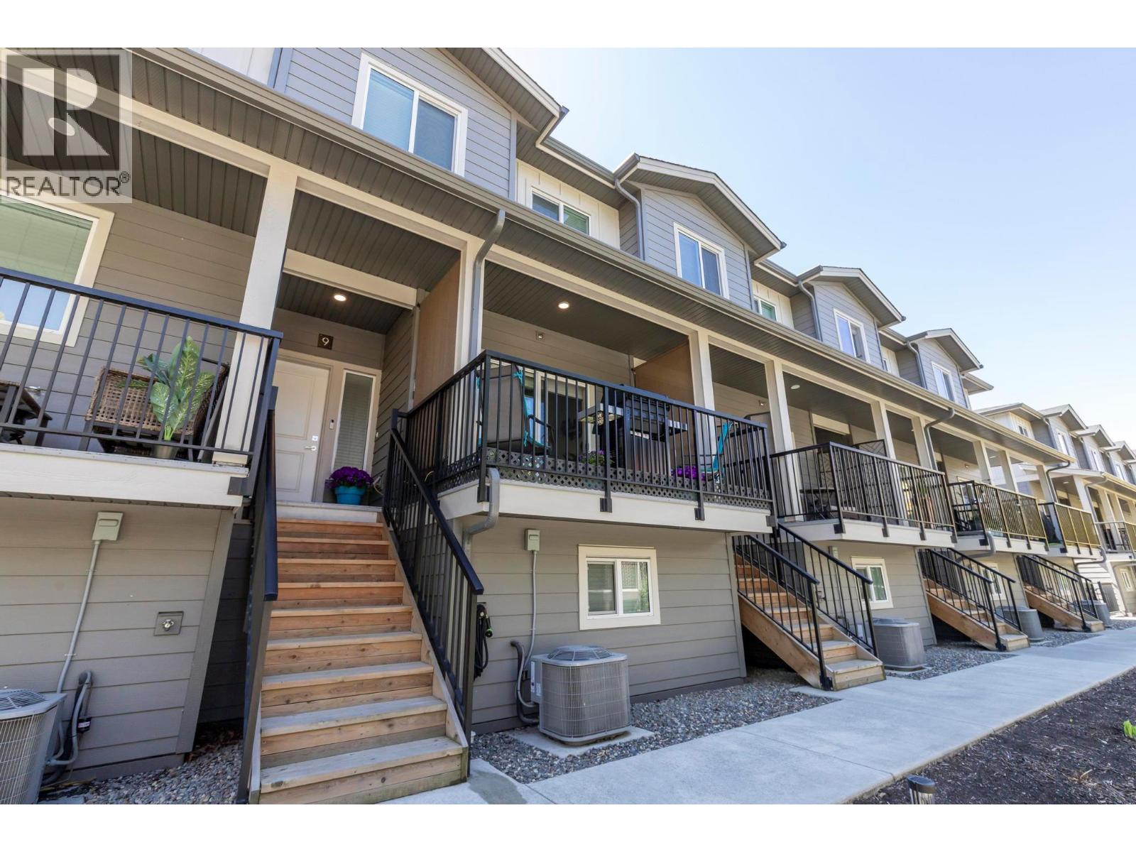 1297 Findlay Road Unit# 9