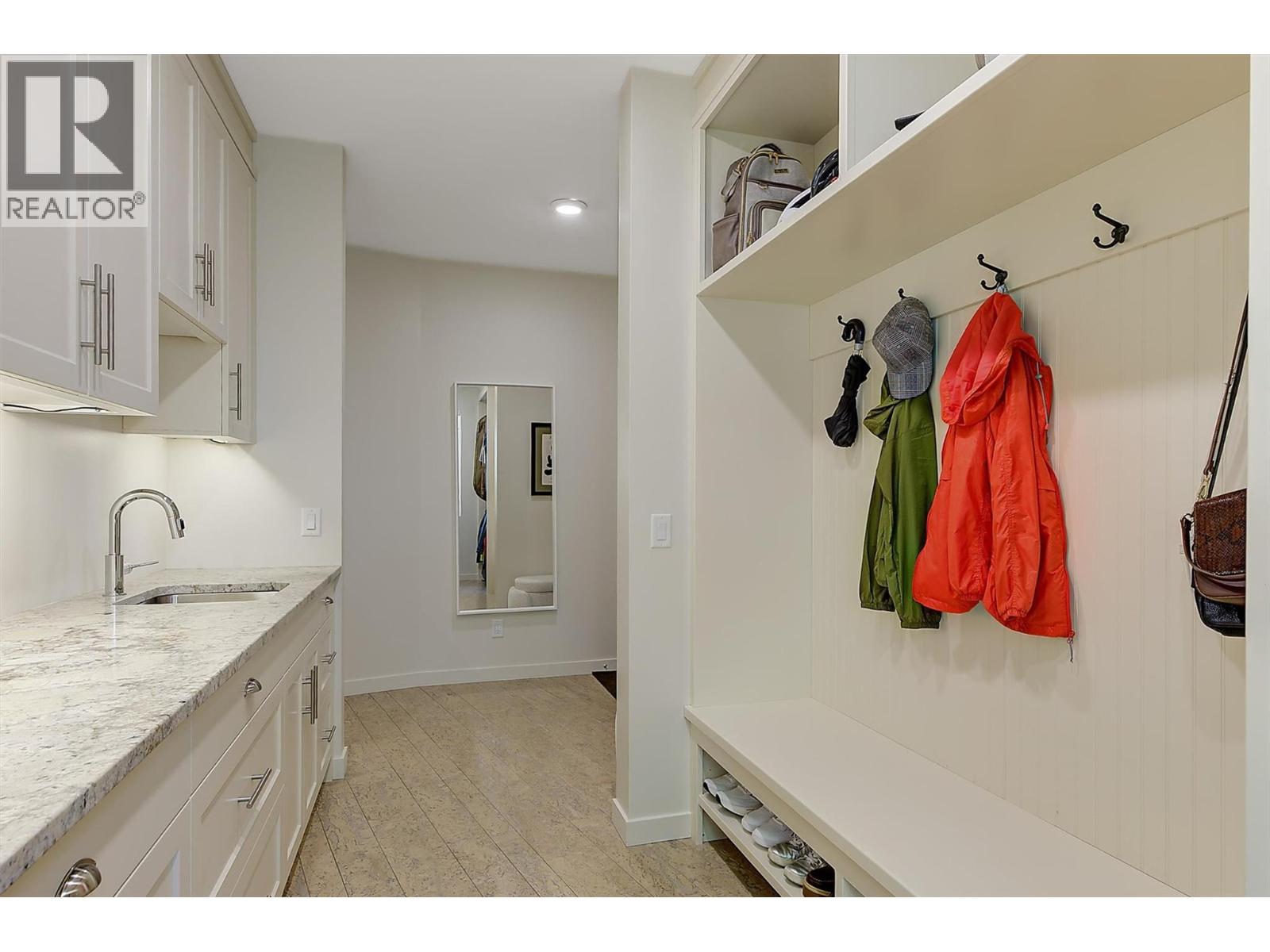 741 Pinehaven Court