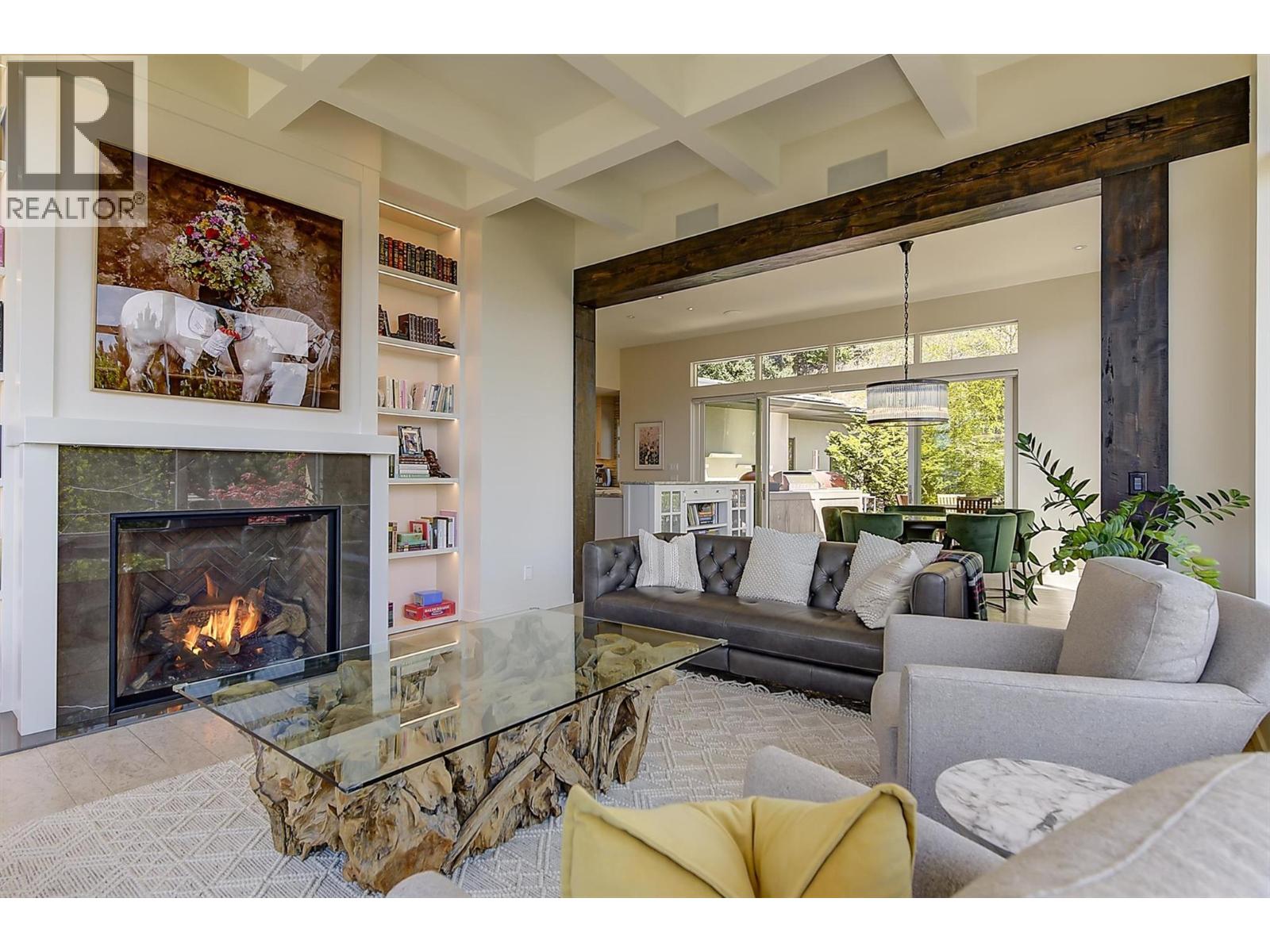 741 Pinehaven Court