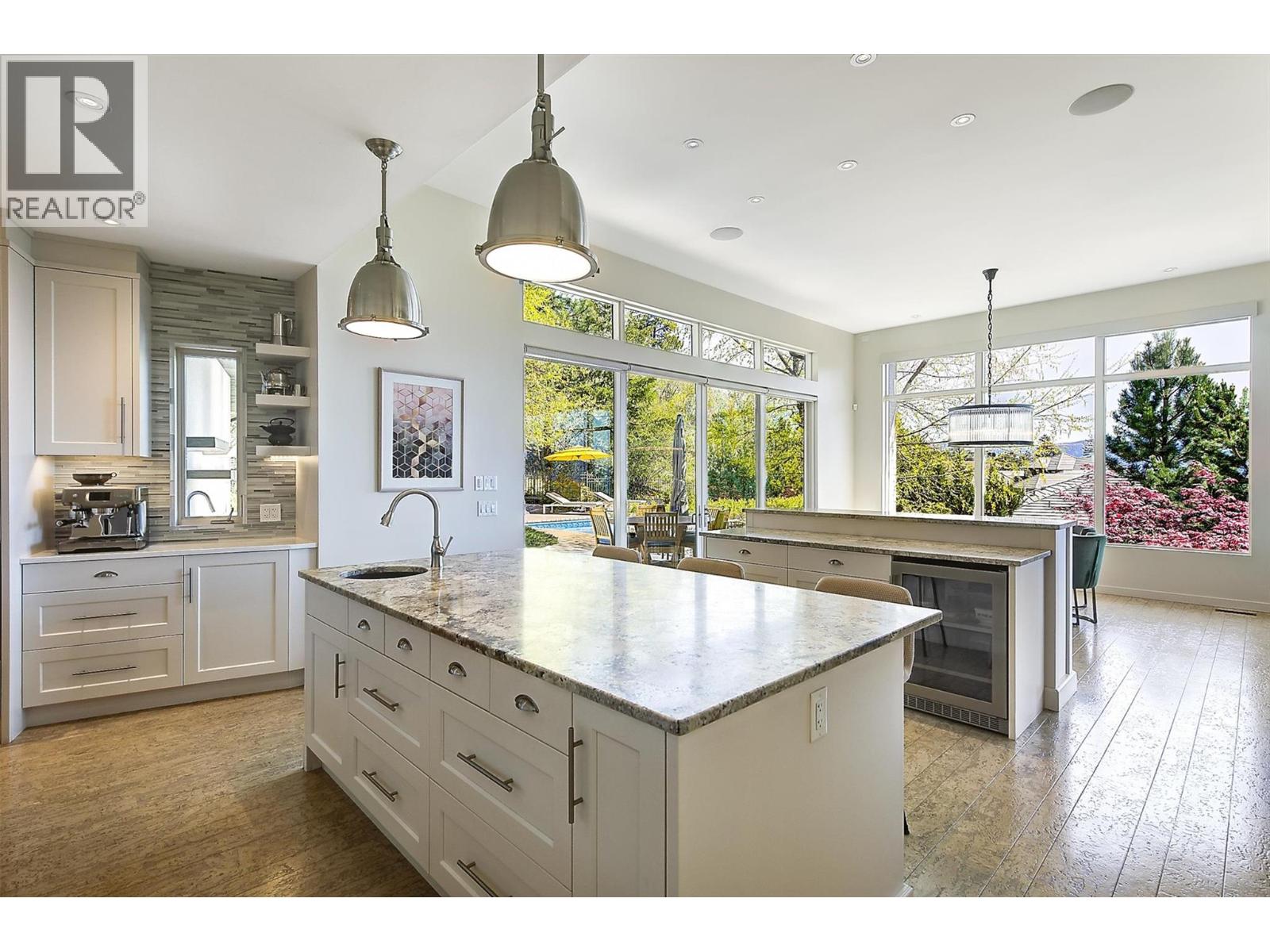 741 Pinehaven Court