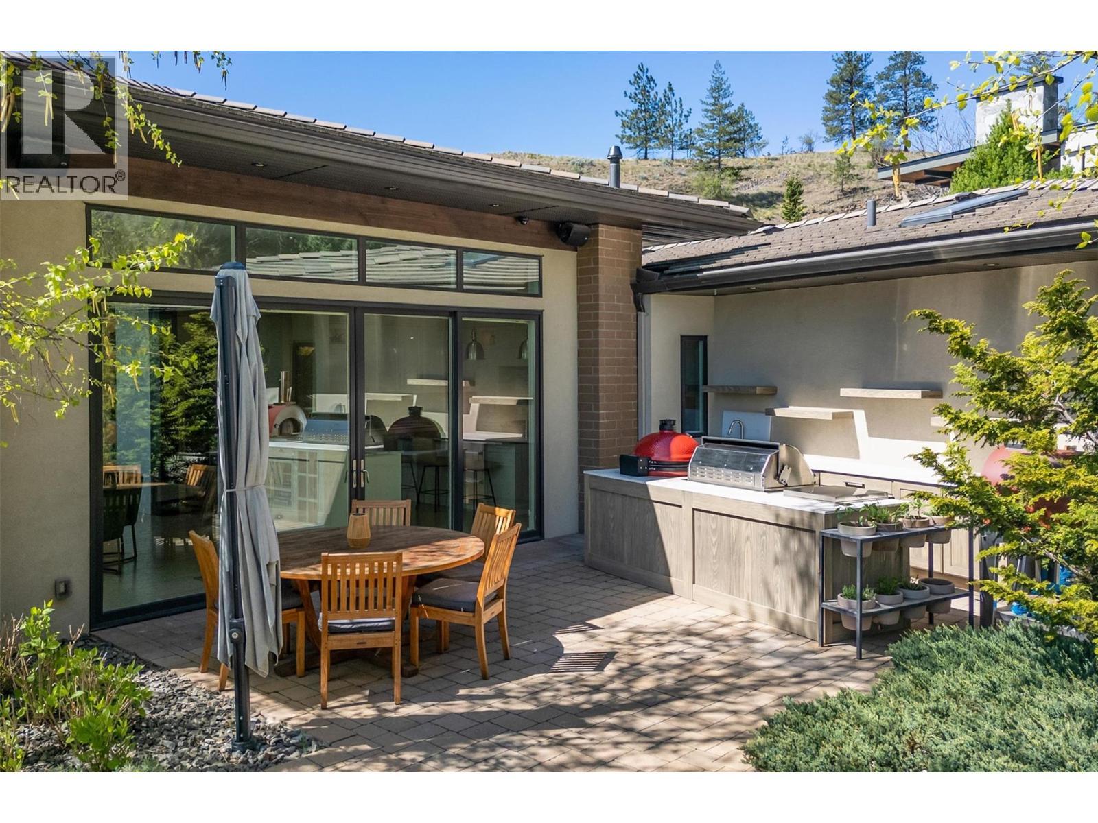 741 Pinehaven Court