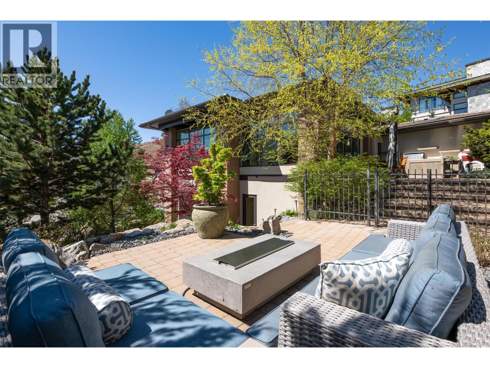 741 Pinehaven Court