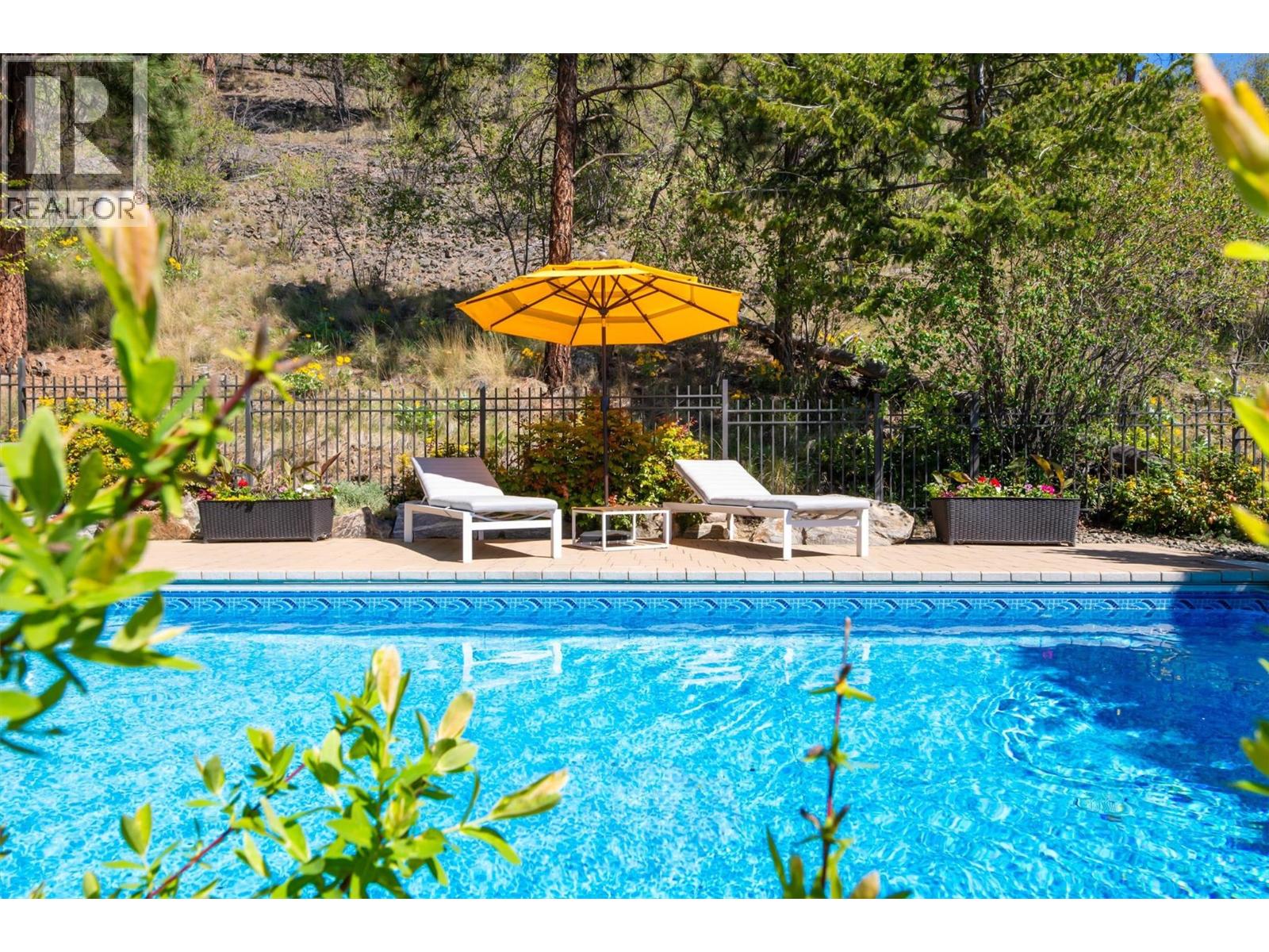 741 Pinehaven Court