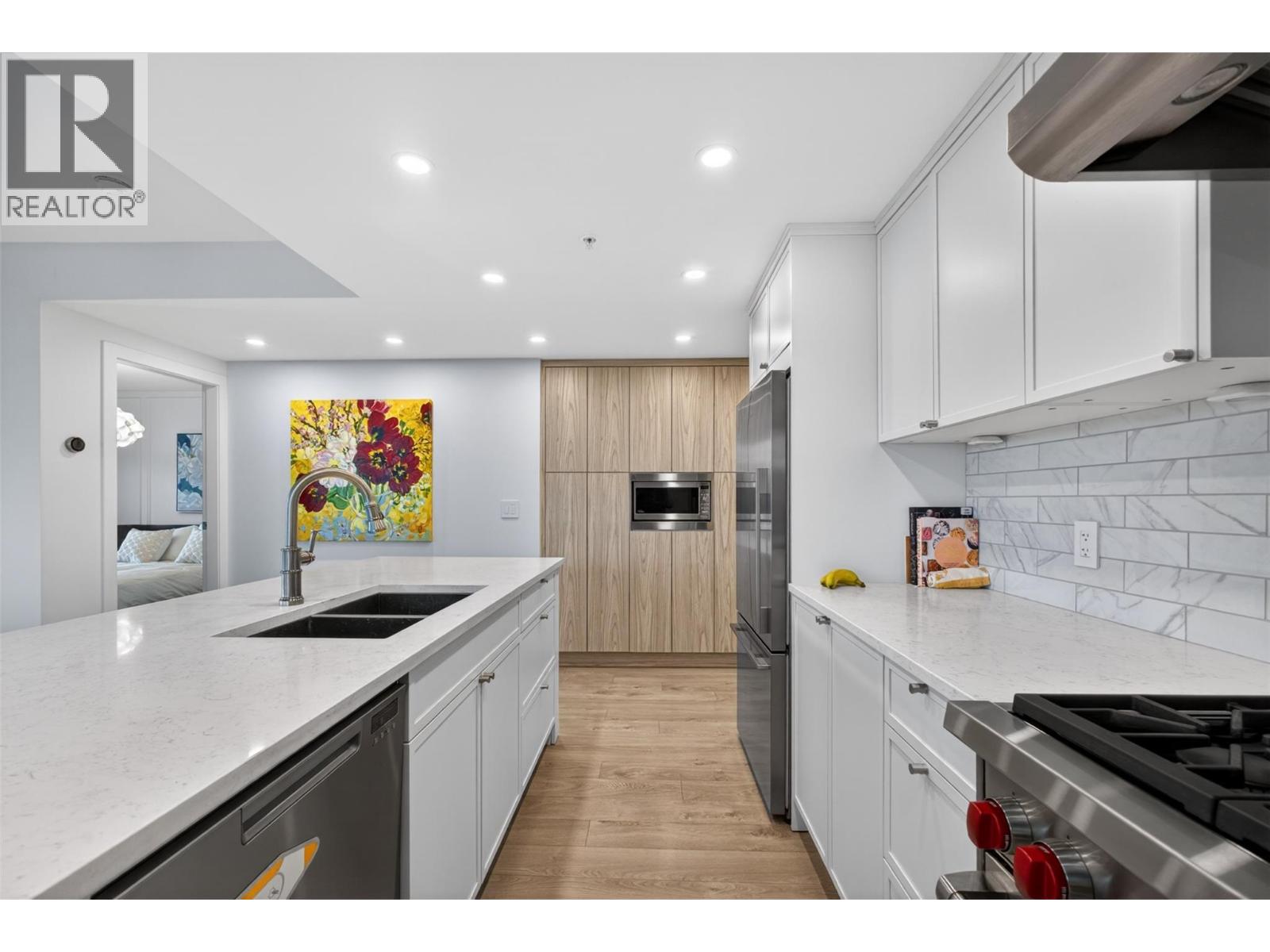 485 Groves Avenue Unit# 1101