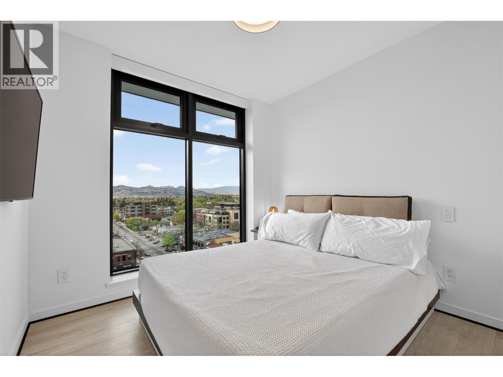 485 Groves Avenue Unit# 1101