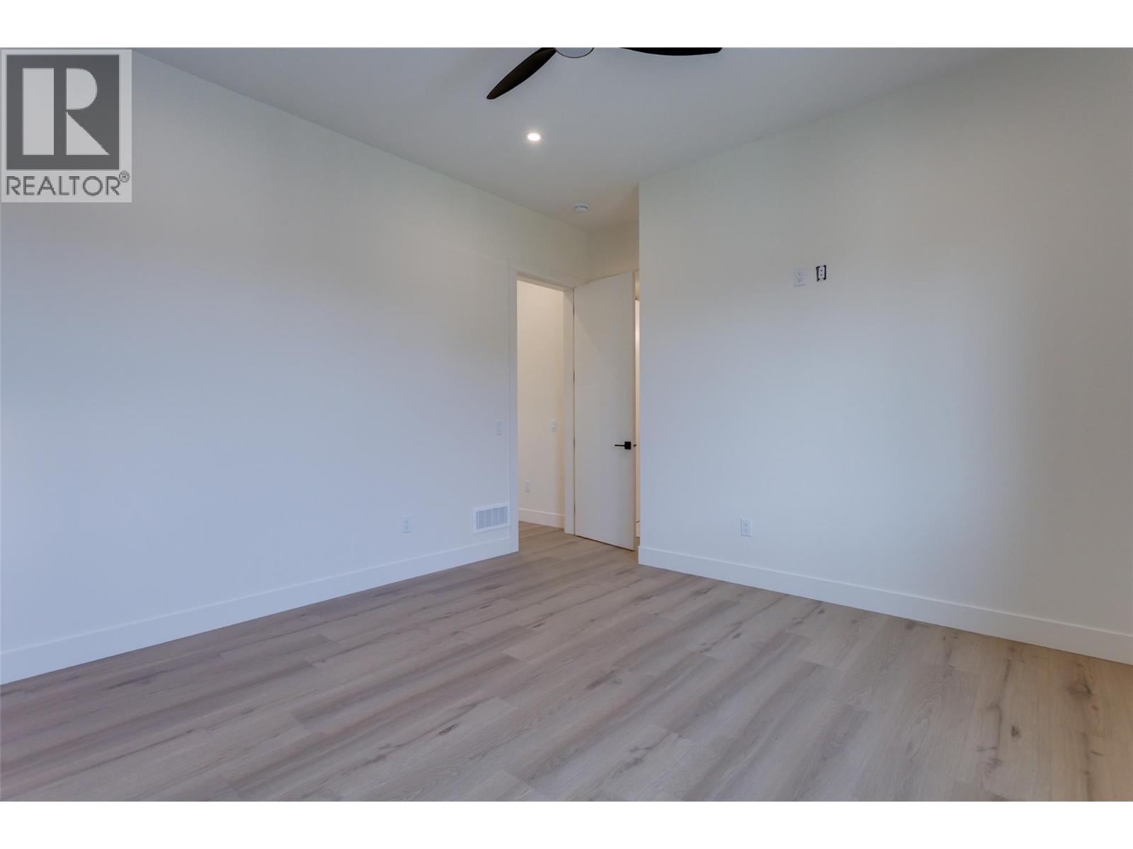 970 Lawson Avenue Unit# 4