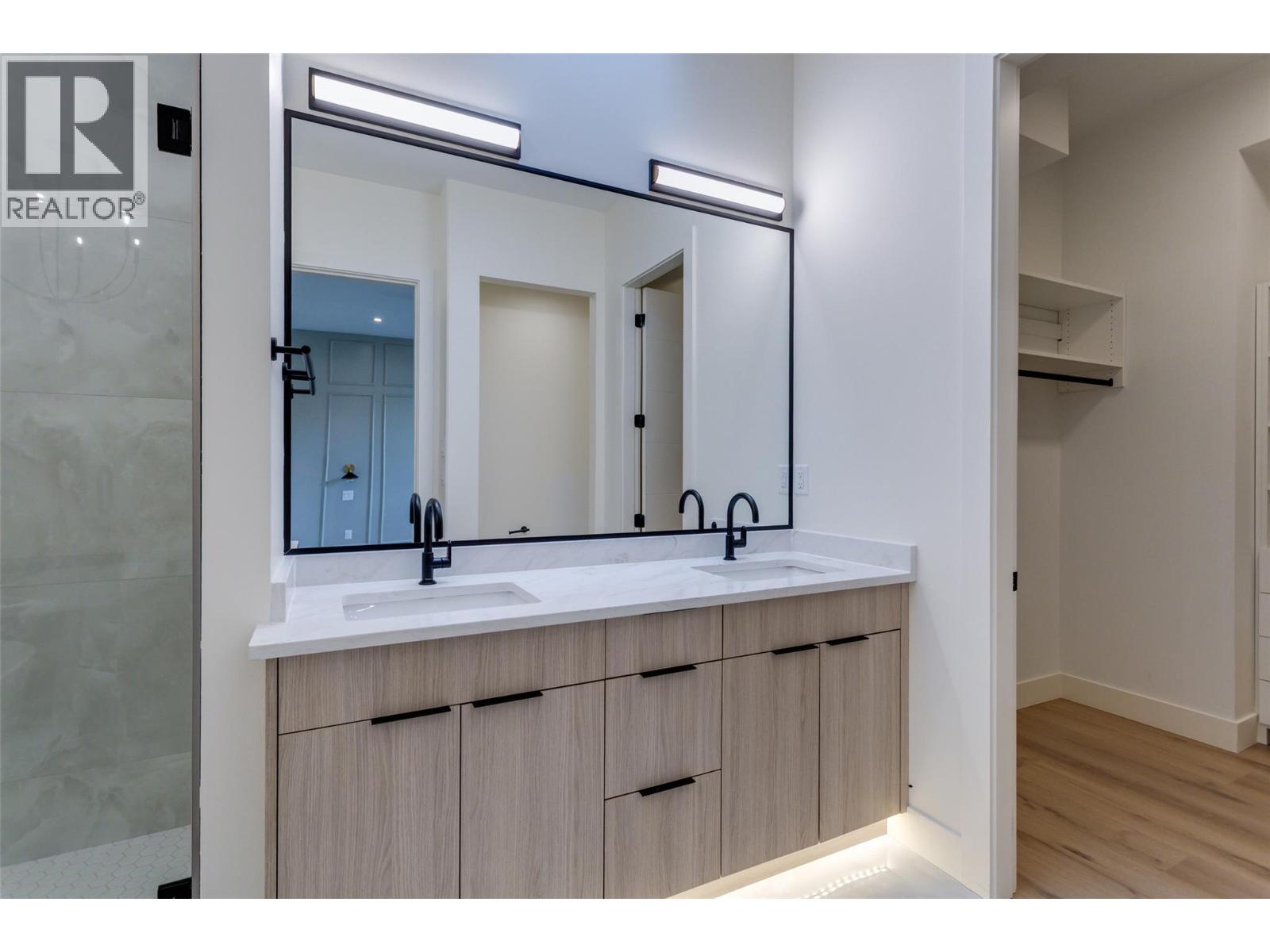 970 Lawson Avenue Unit# 4