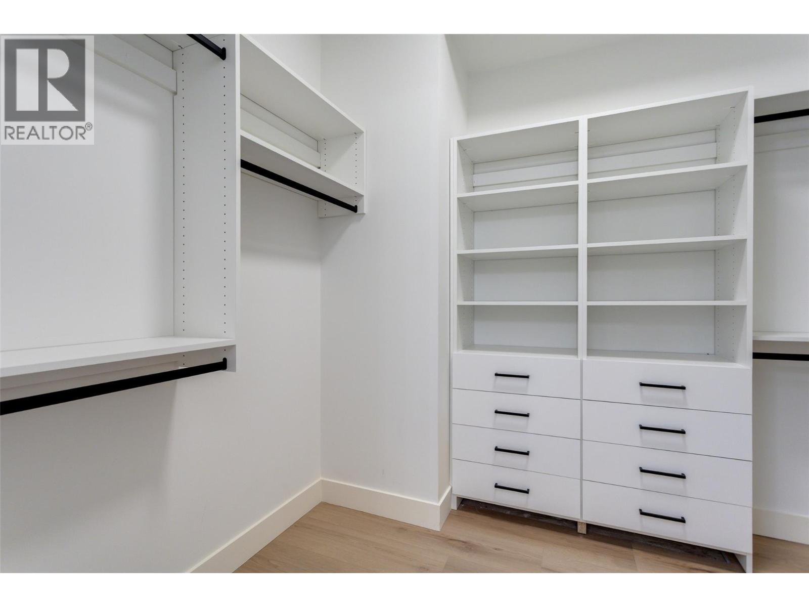 970 Lawson Avenue Unit# 4