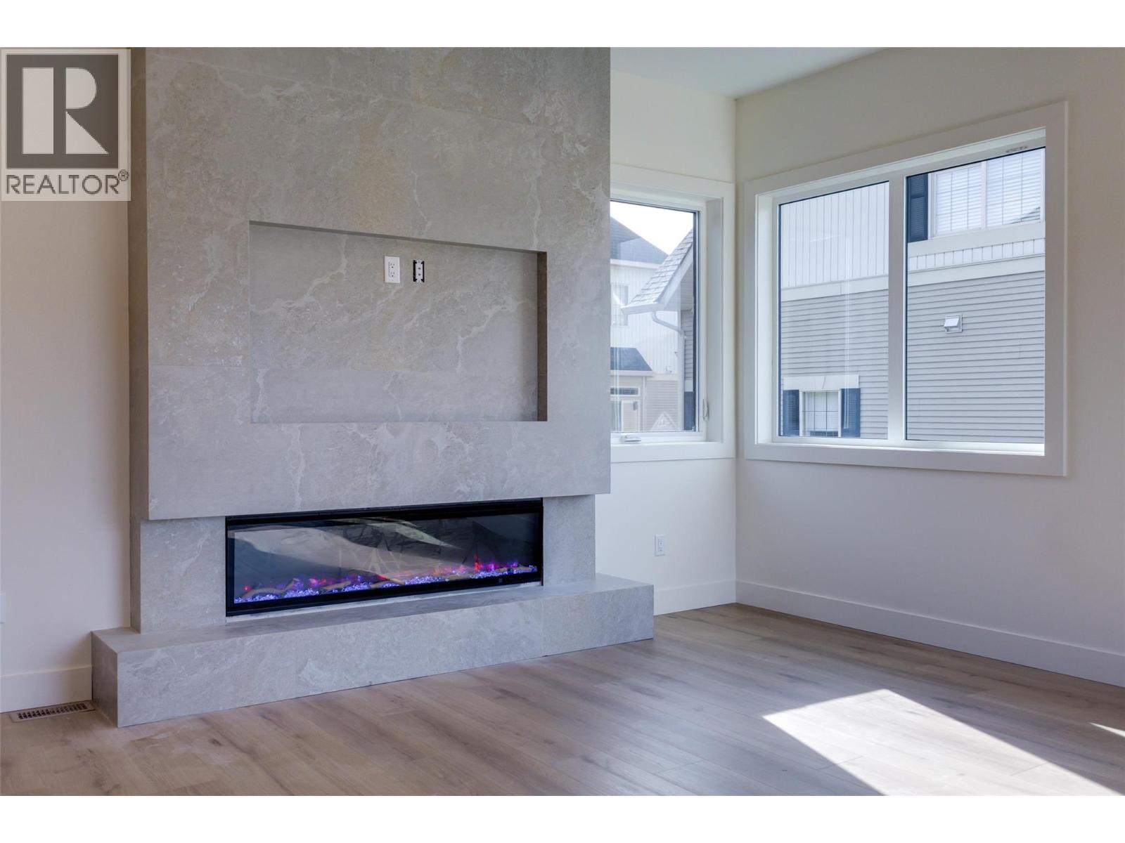970 Lawson Avenue Unit# 4