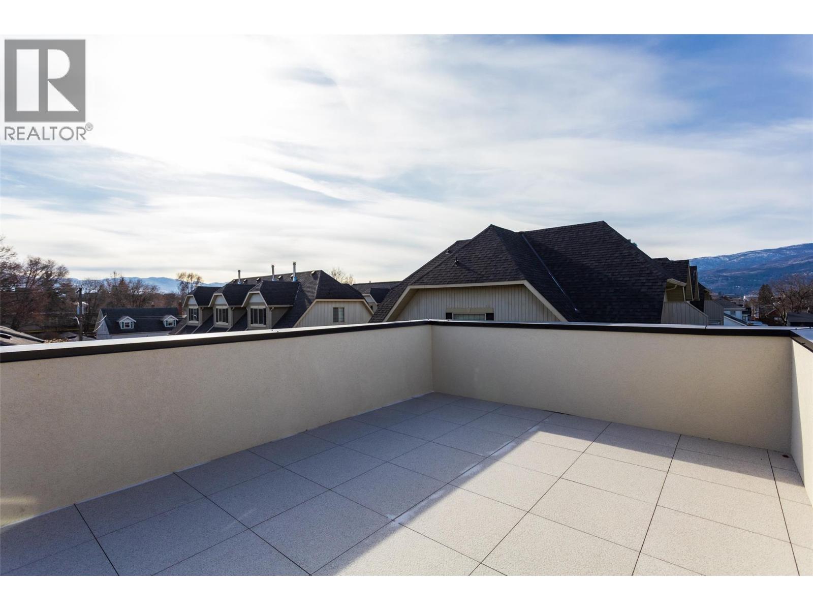970 Lawson Avenue Unit# 4