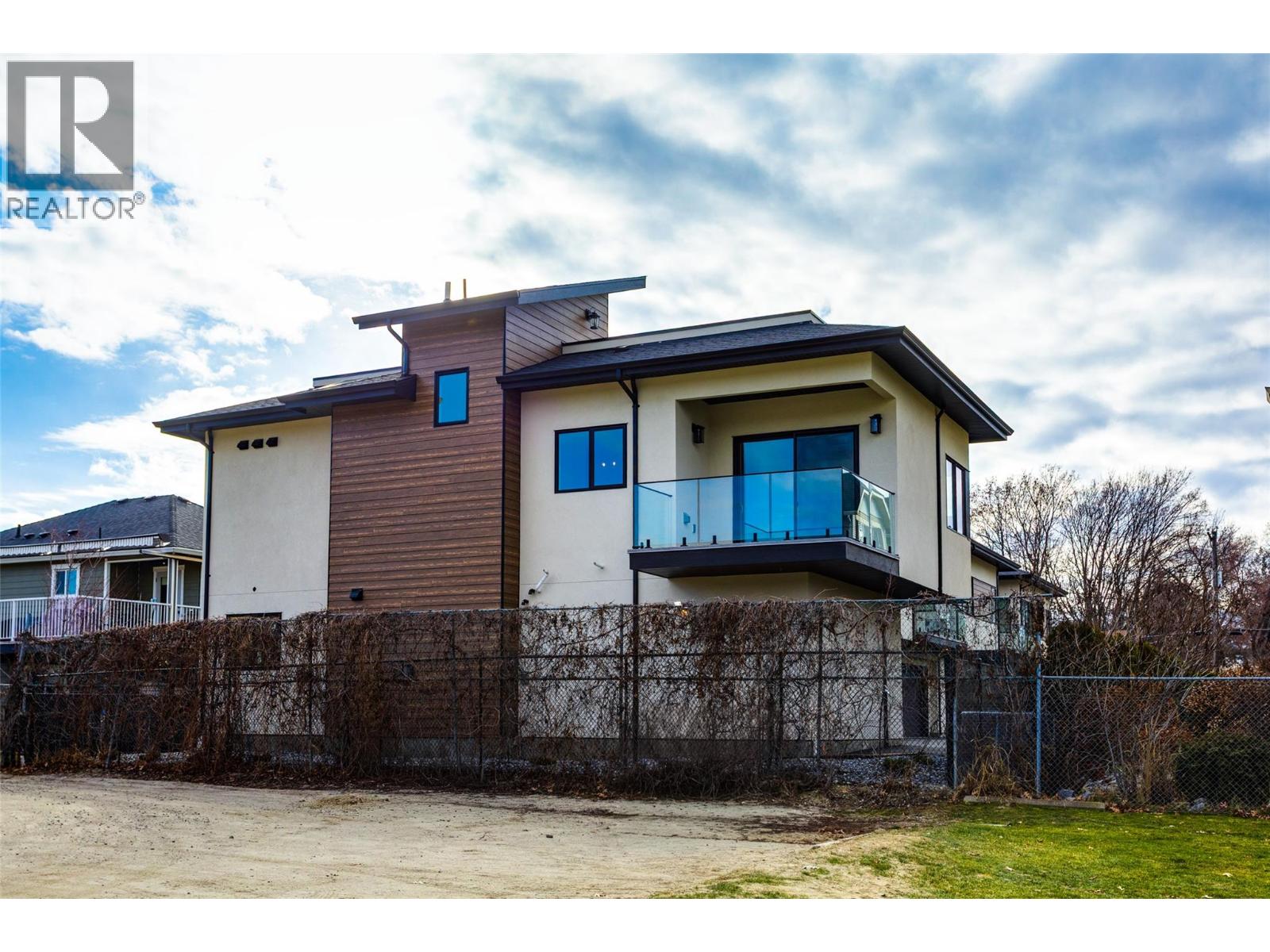 970 Lawson Avenue Unit# 4