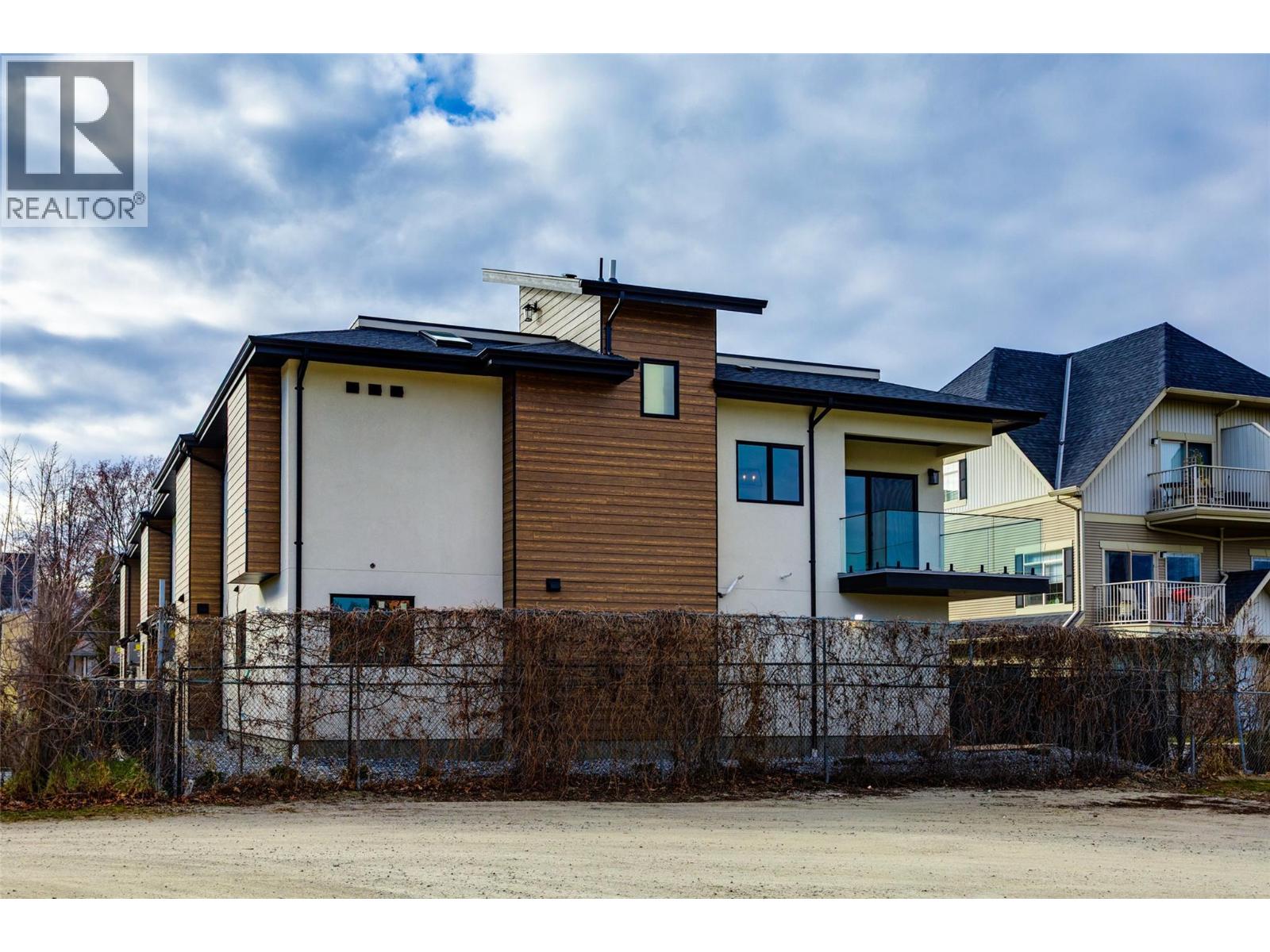 970 Lawson Avenue Unit# 4