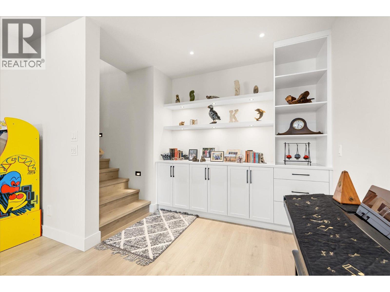 796 Kuipers Crescent Unit# 13