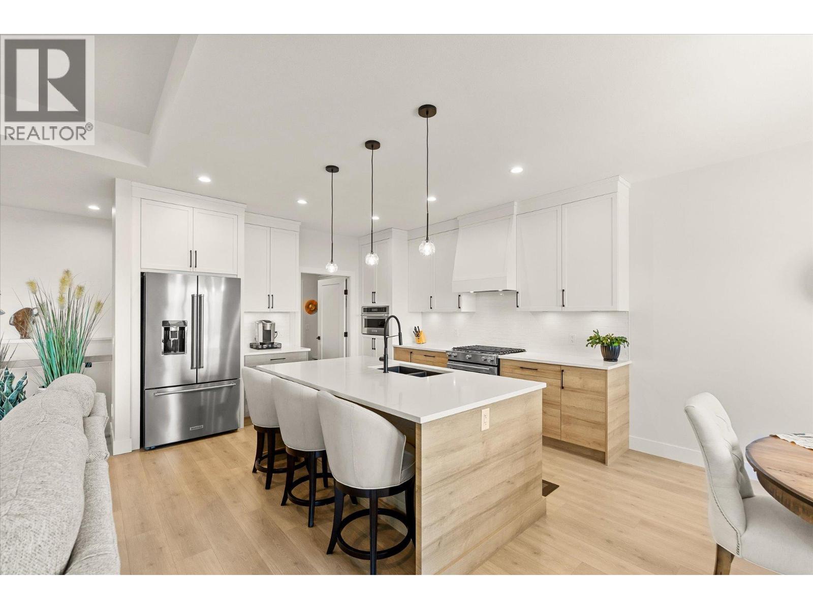 796 Kuipers Crescent Unit# 13