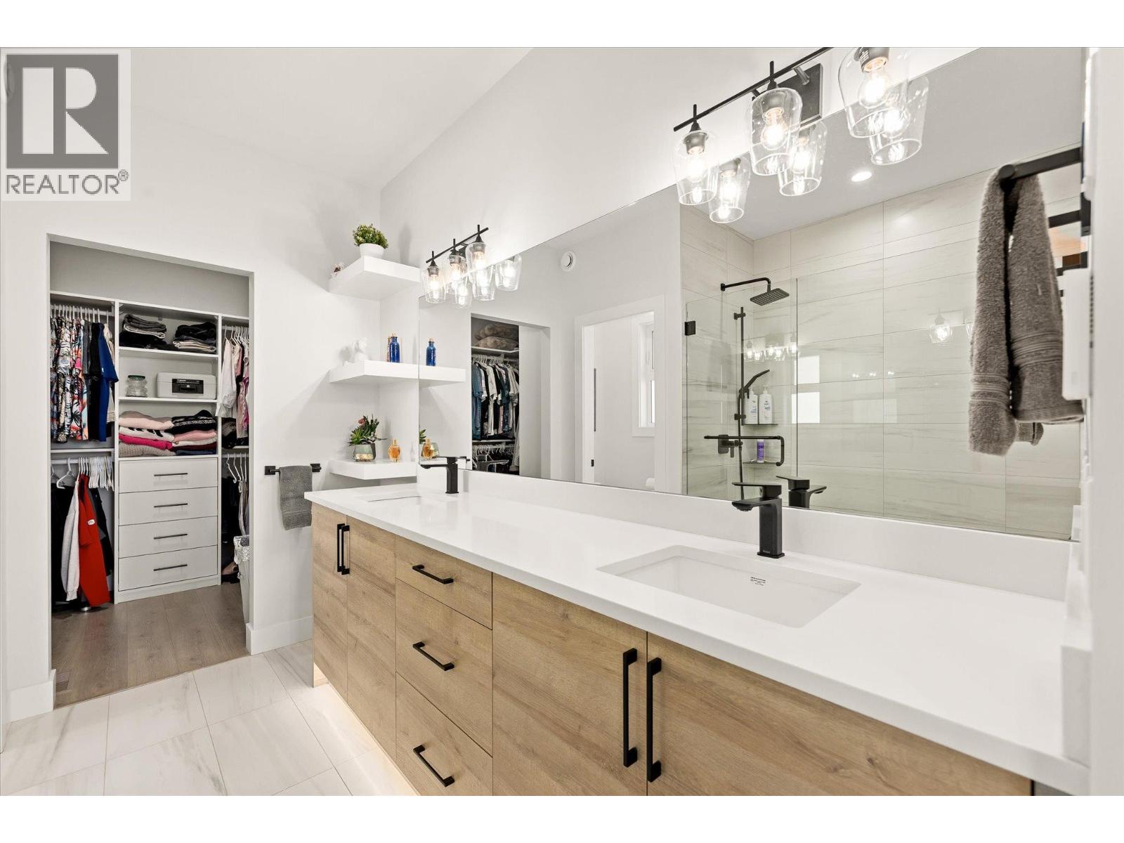 796 Kuipers Crescent Unit# 13