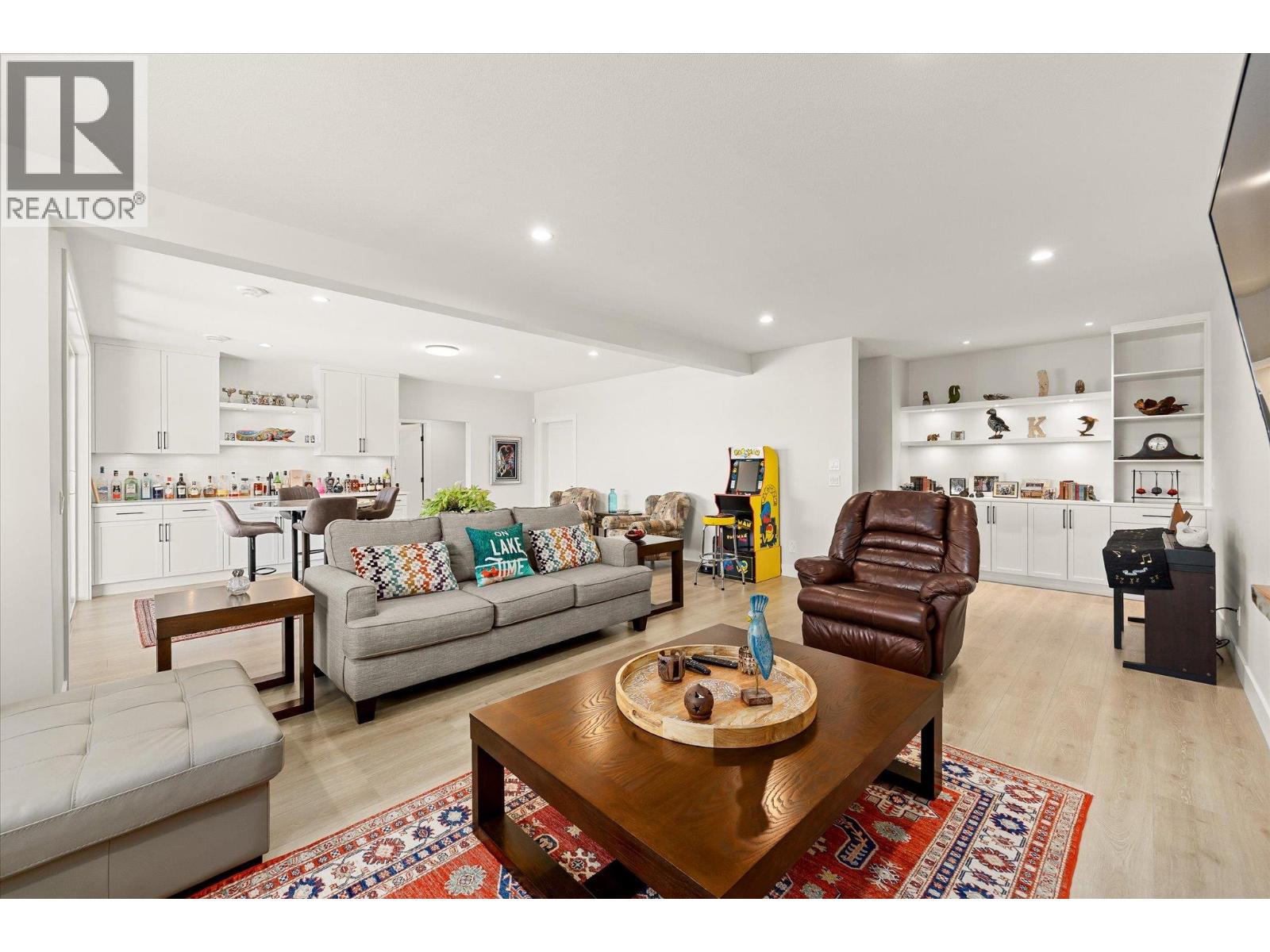 796 Kuipers Crescent Unit# 13