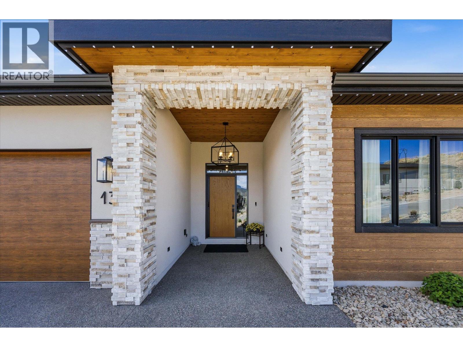 796 Kuipers Crescent Unit# 13