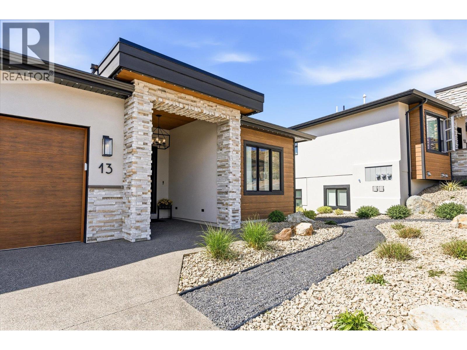 796 Kuipers Crescent Unit# 13
