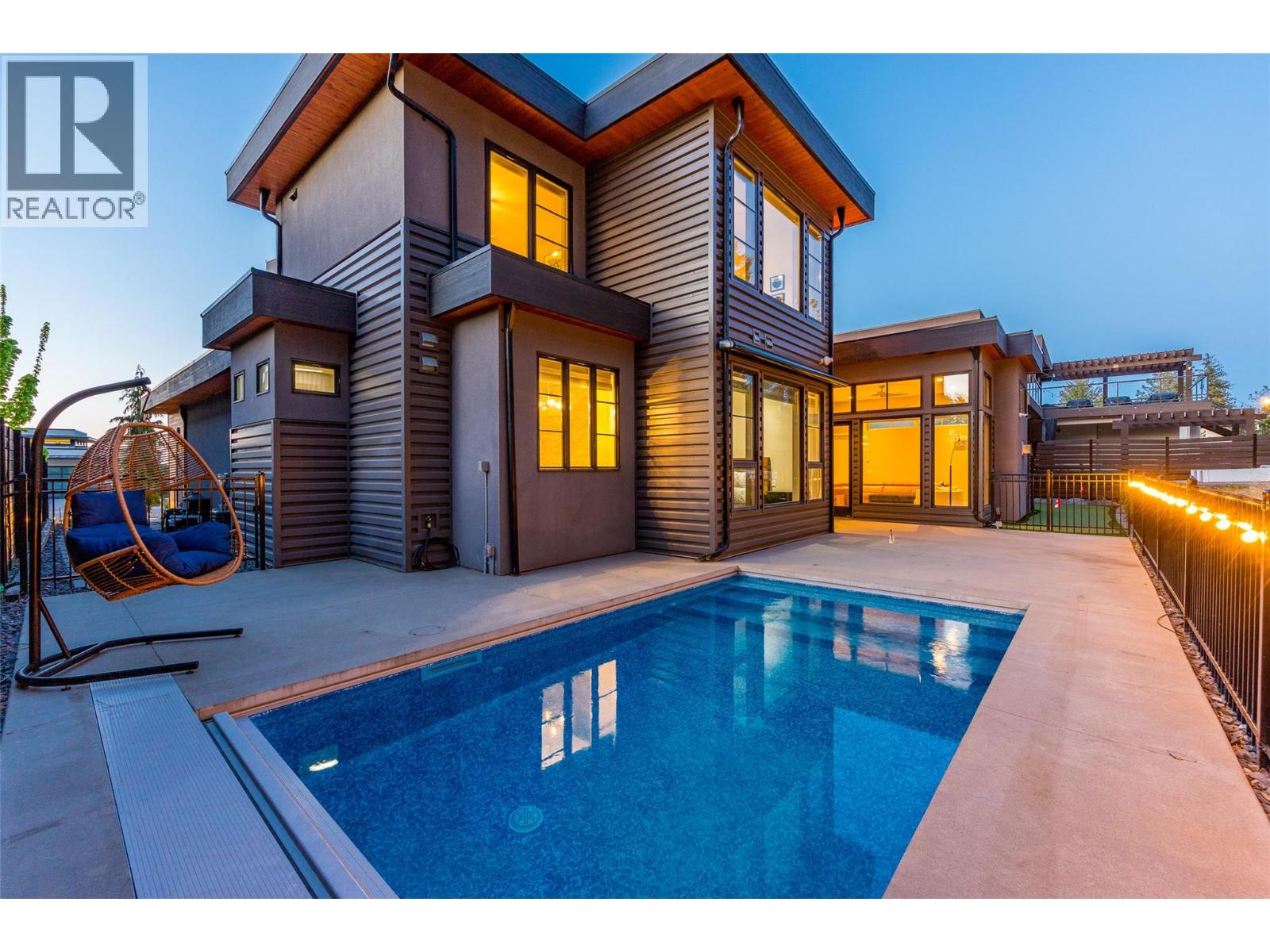 1085 Westpoint Drive