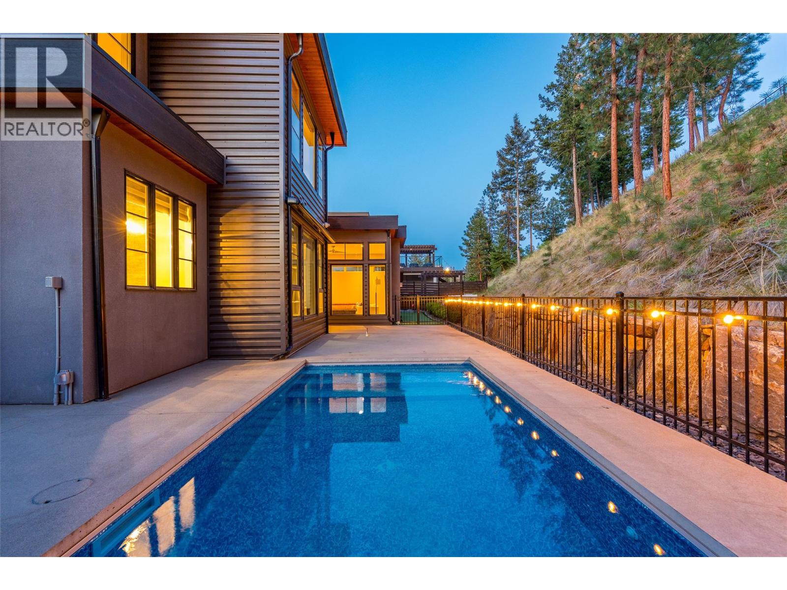 1085 Westpoint Drive