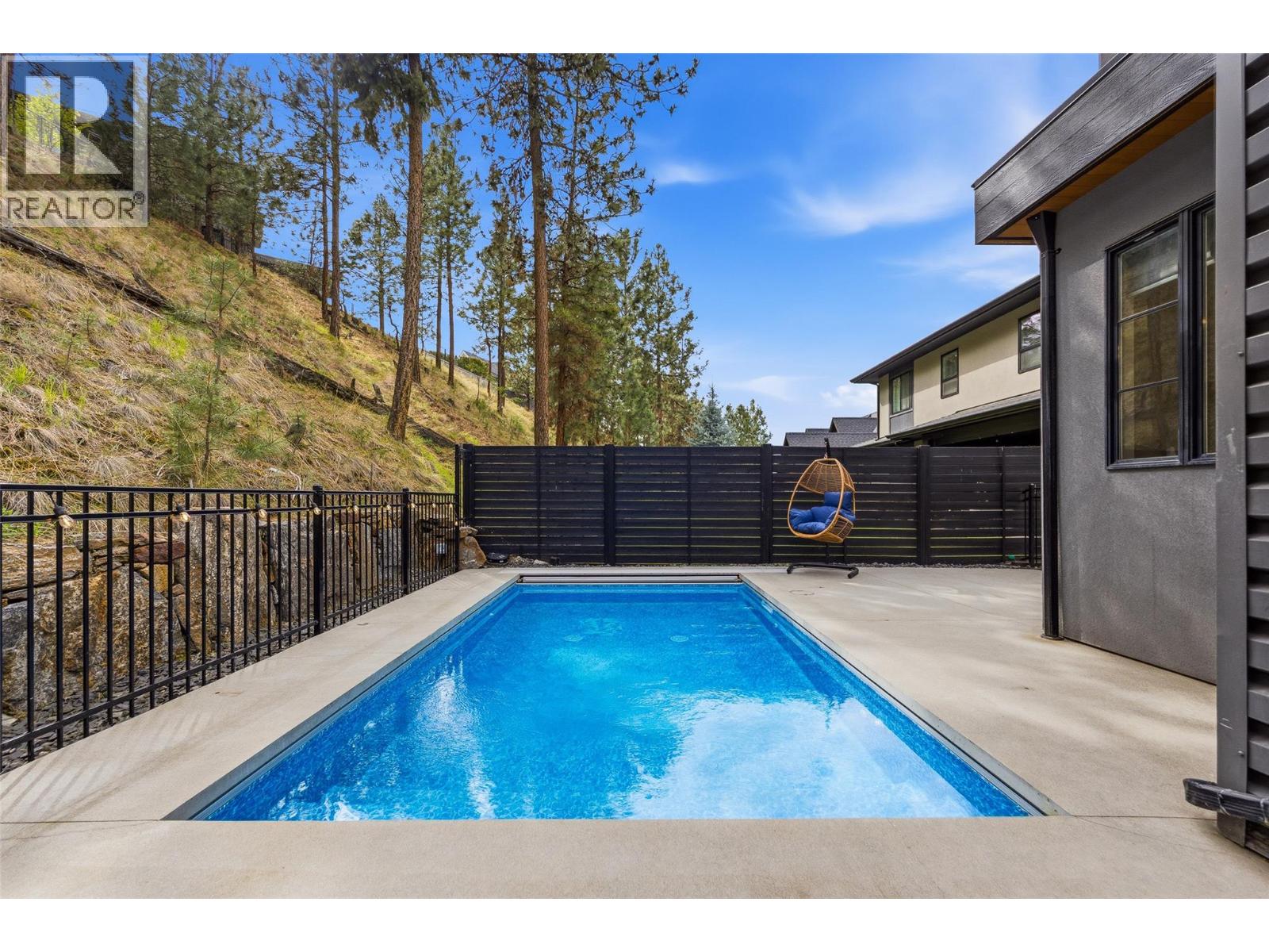 1085 Westpoint Drive