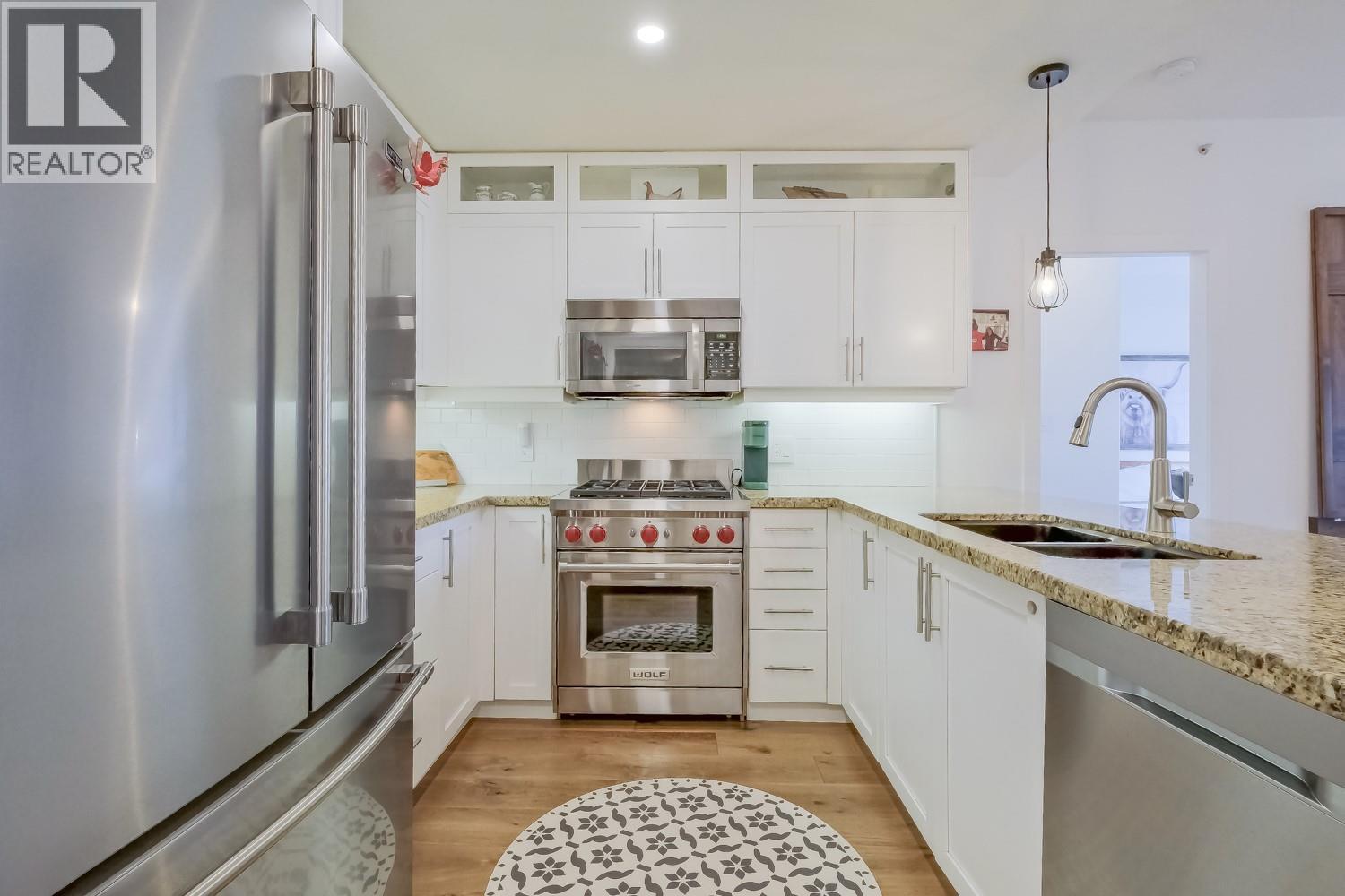 1160 Bernard Avenue Unit# 215