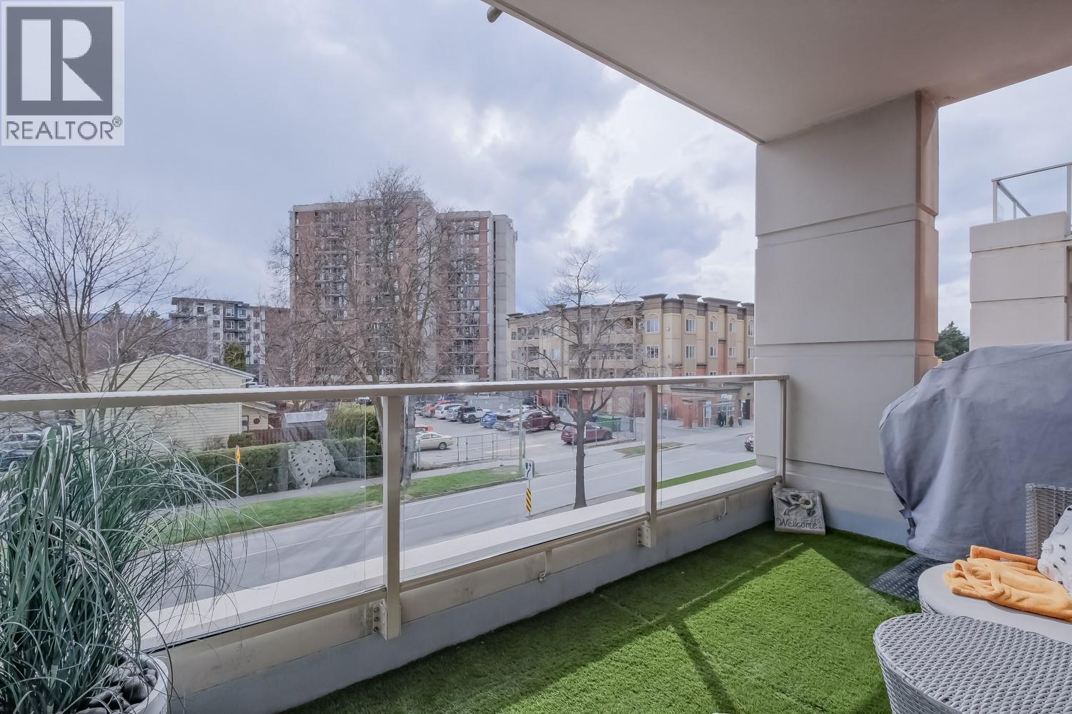 1160 Bernard Avenue Unit# 215