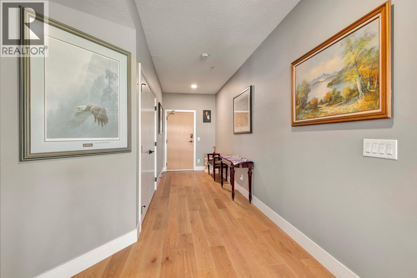 529 Truswell Road Unit# 402