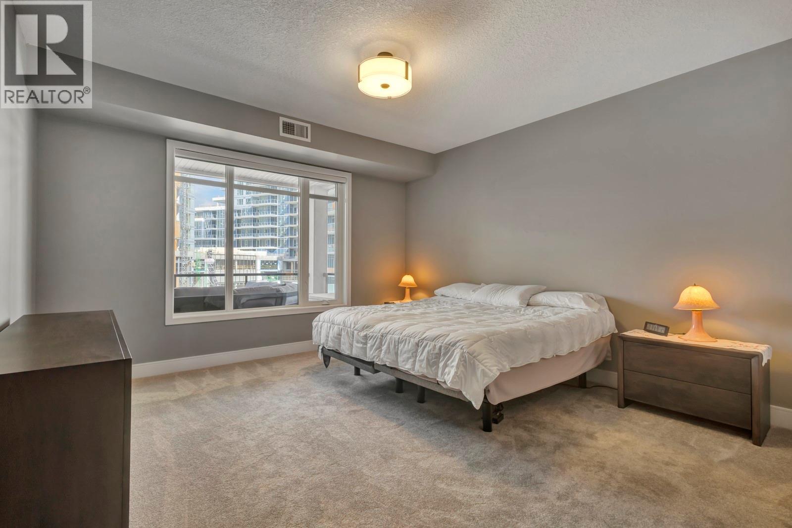 529 Truswell Road Unit# 402