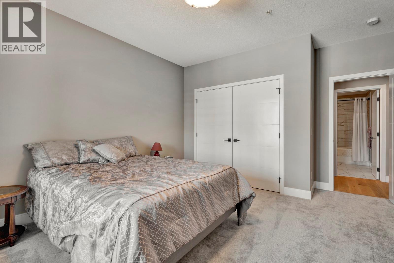 529 Truswell Road Unit# 402