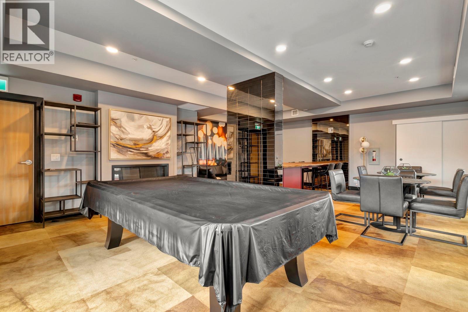 529 Truswell Road Unit# 402