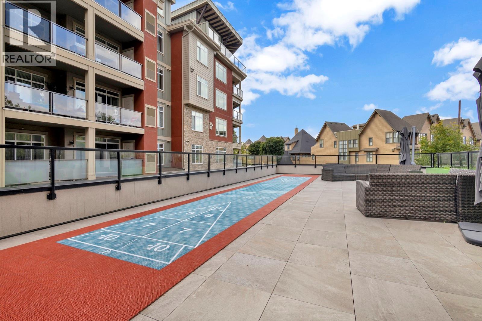 529 Truswell Road Unit# 402