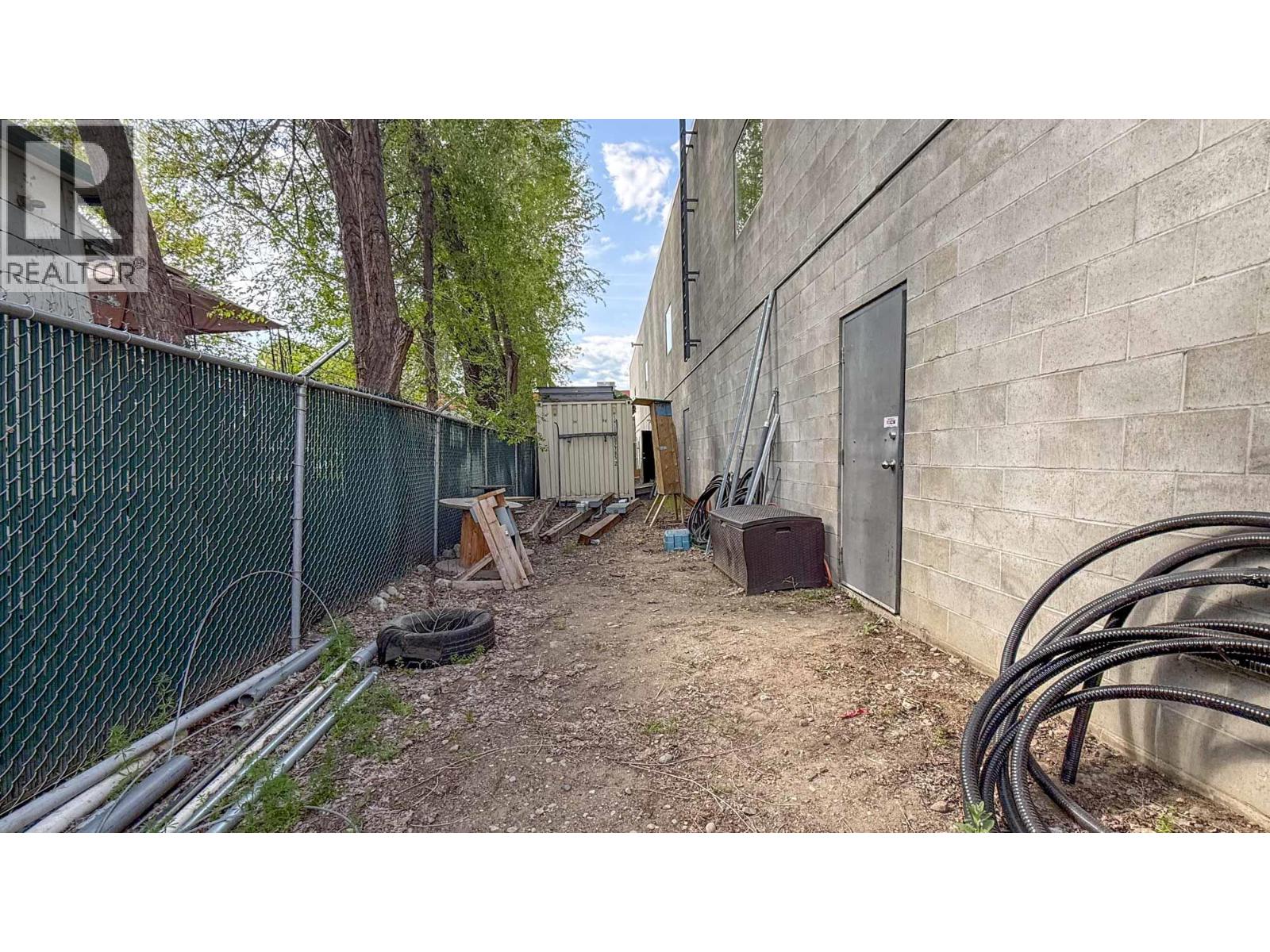 727 Stremel Road Unit# 12 & 13