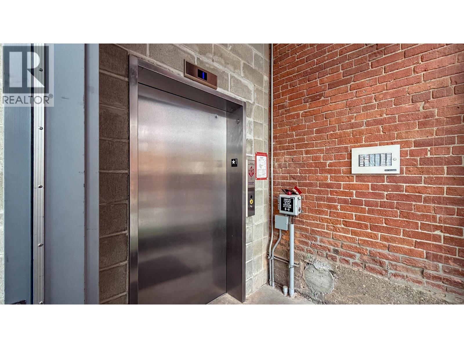 1264 Ellis Street Unit# 300